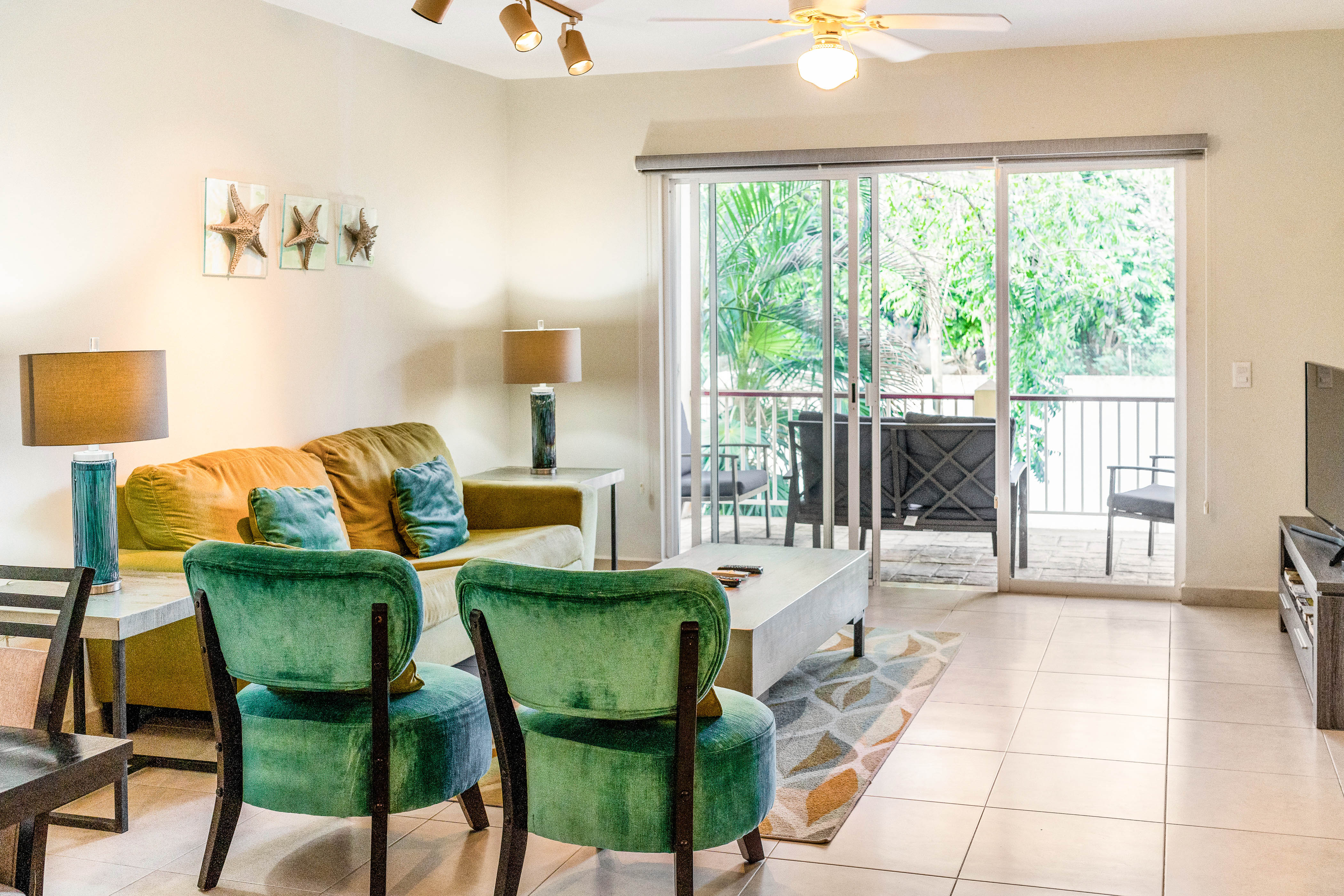 Island Life Apartment