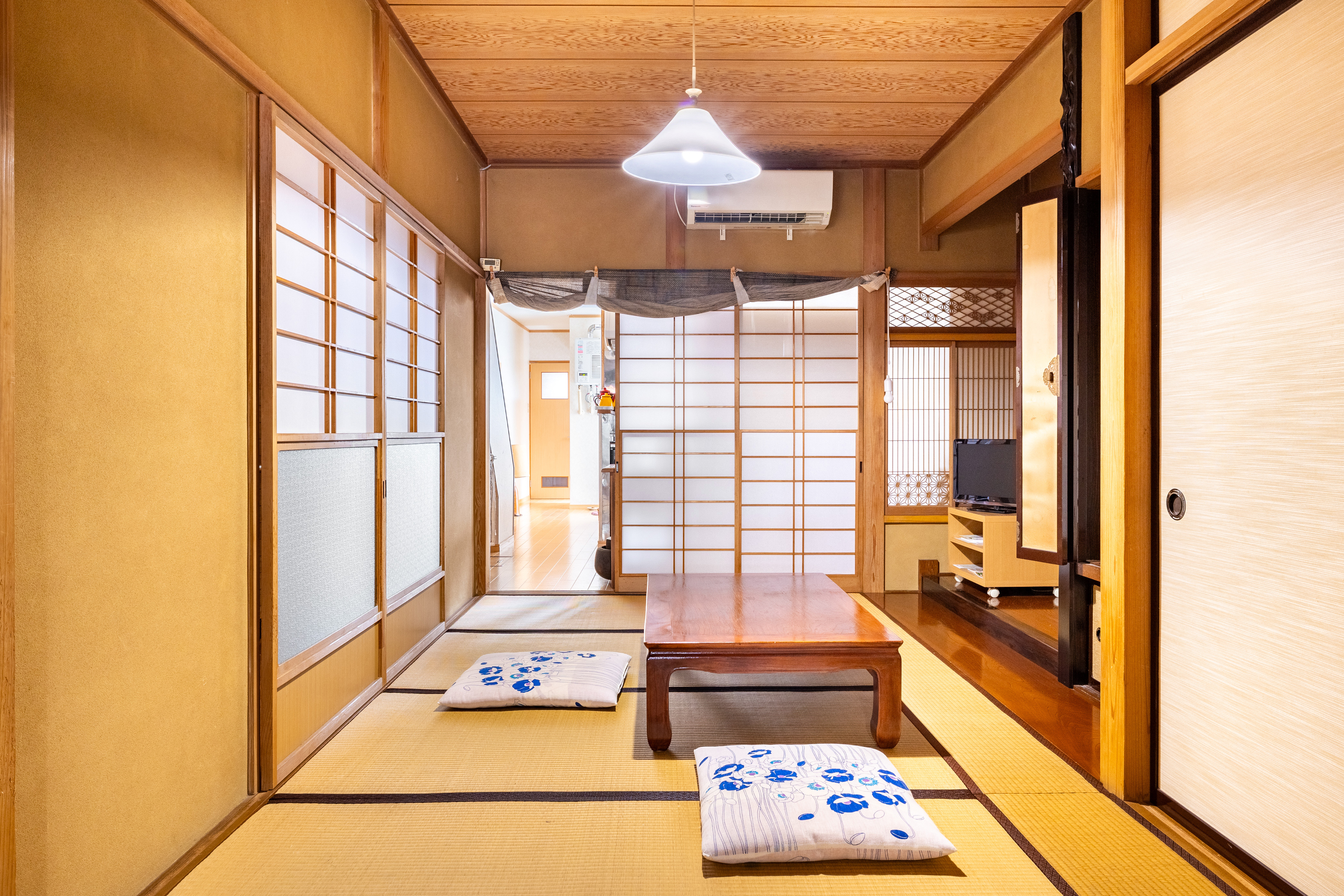 1F/2部屋貸》駅徒歩5分無料P有上越高田 仲六青苧のいえ(Nakaroku Aoso