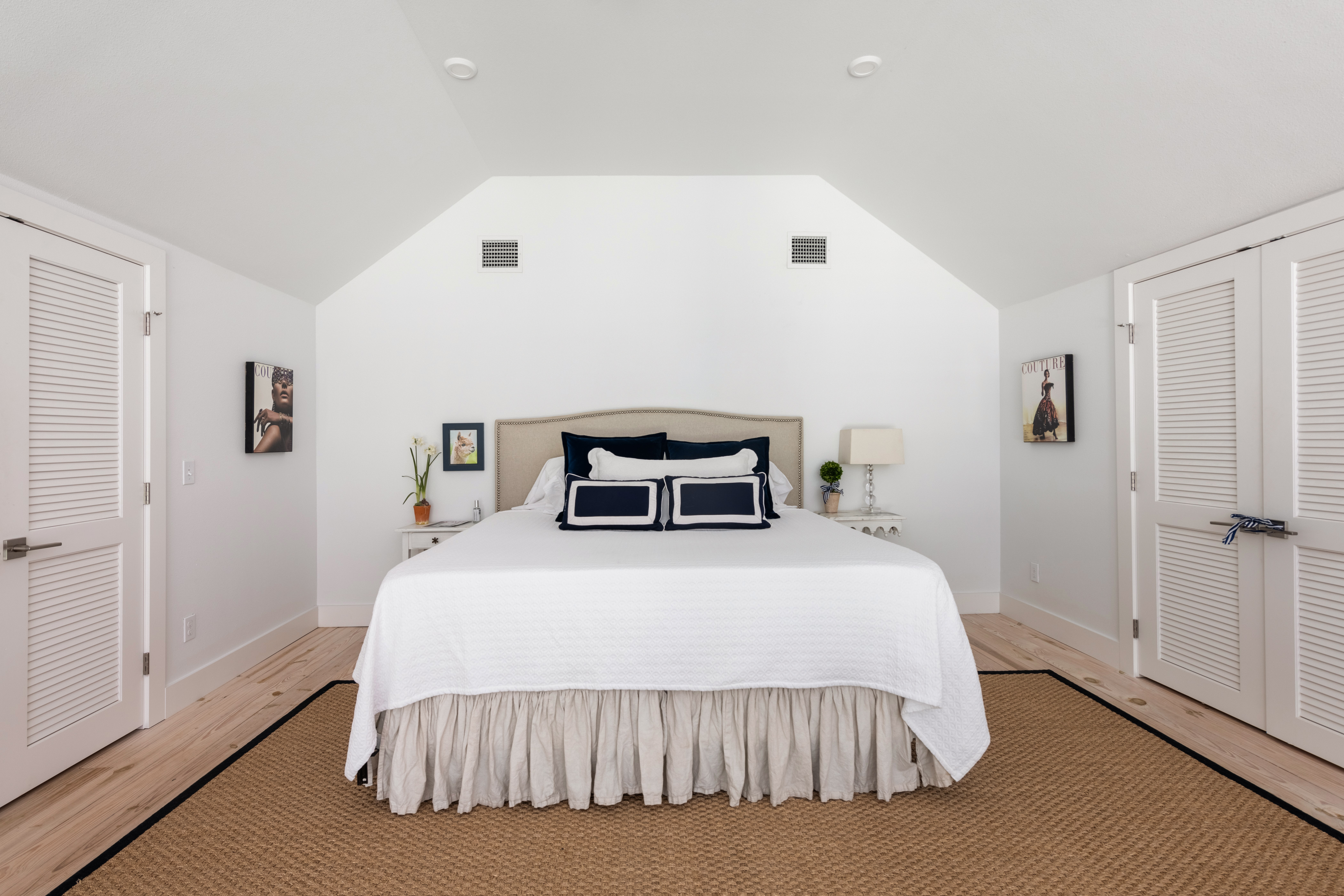 Soft contemporary guest house on hilltop