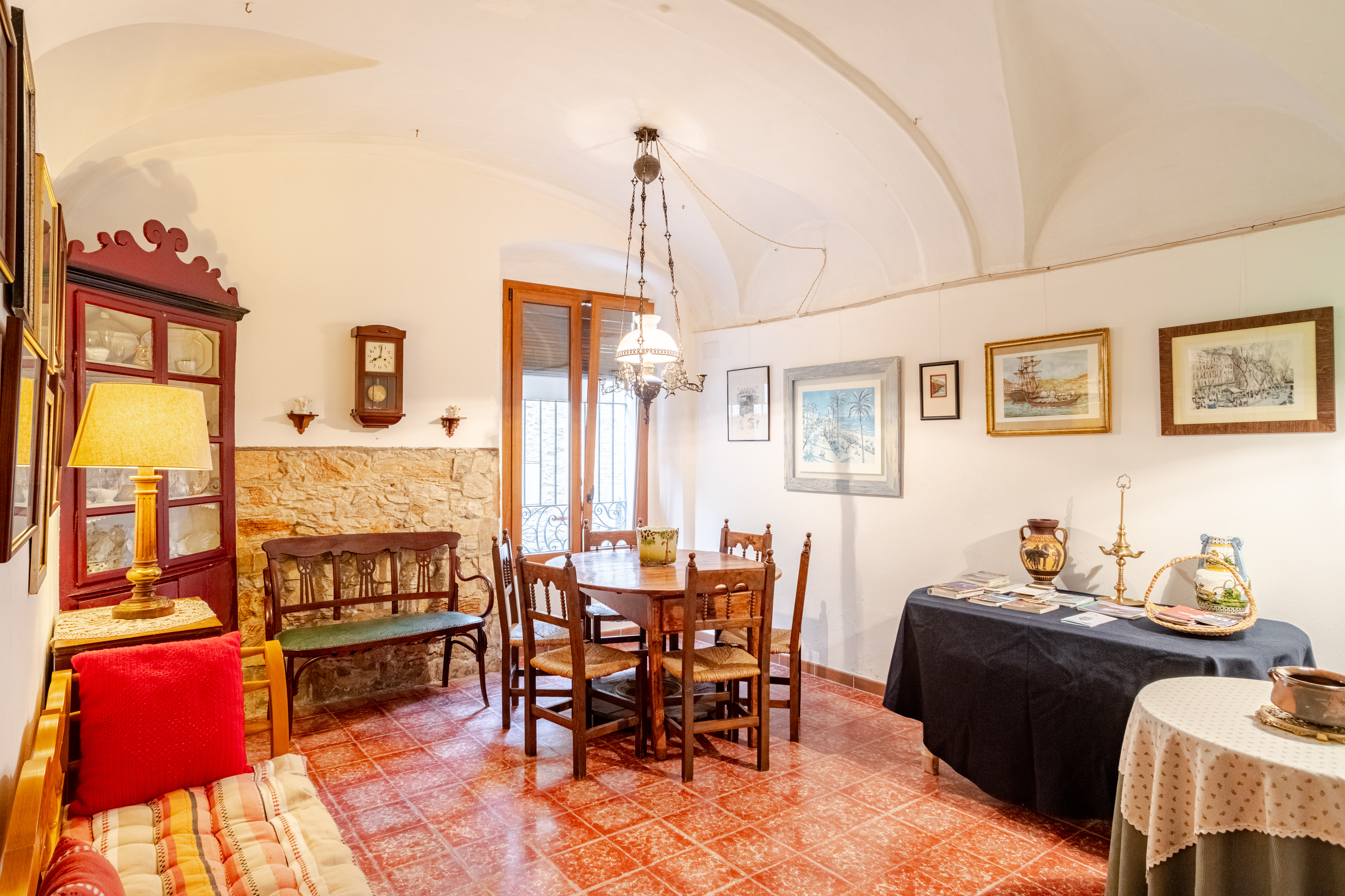 CAMA EN UNA CASA DE LA COSTA BRAVA in Begur, Girona