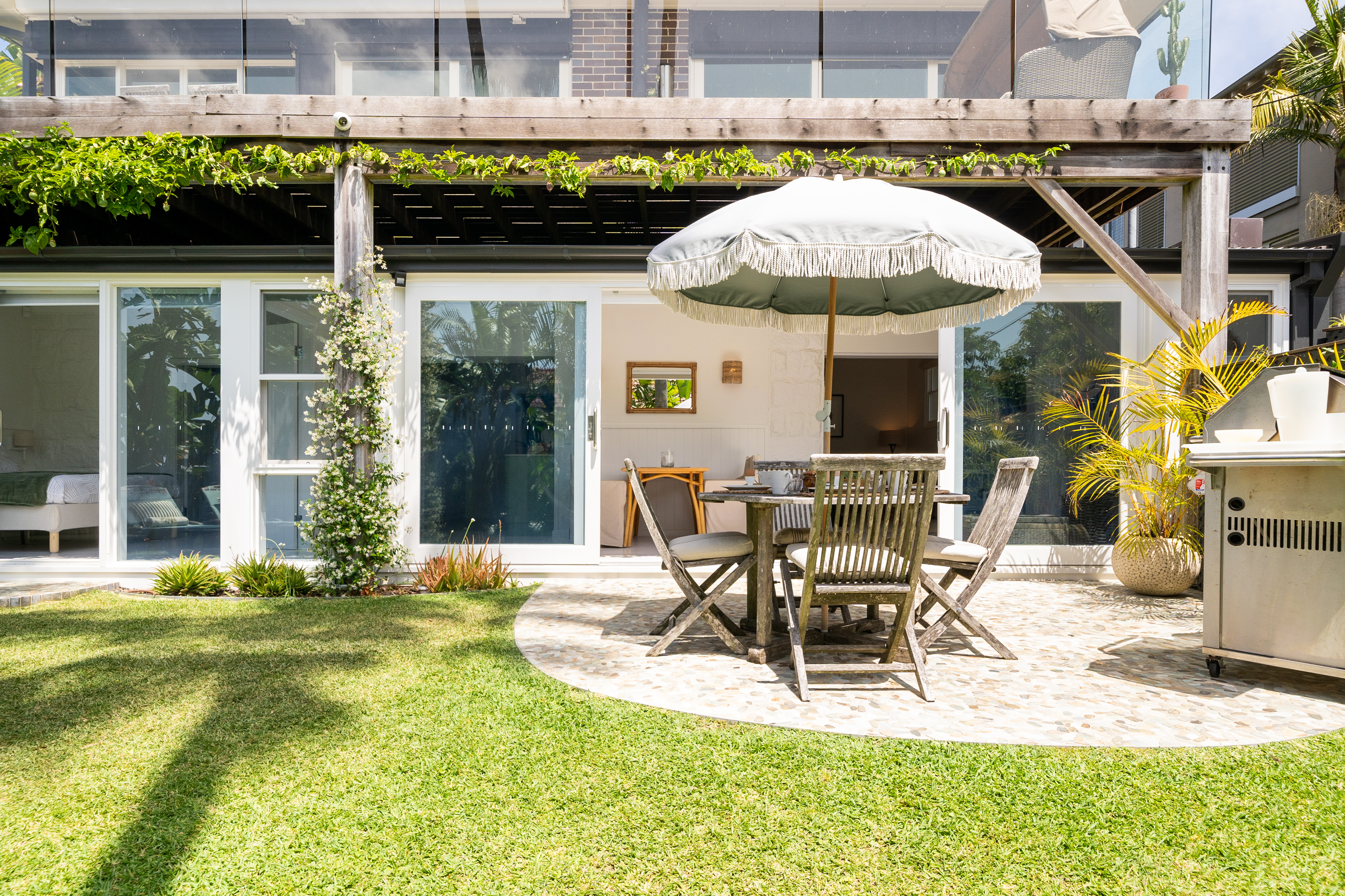 The Sanctuary, Private Garden Apartment at Bondi Beach