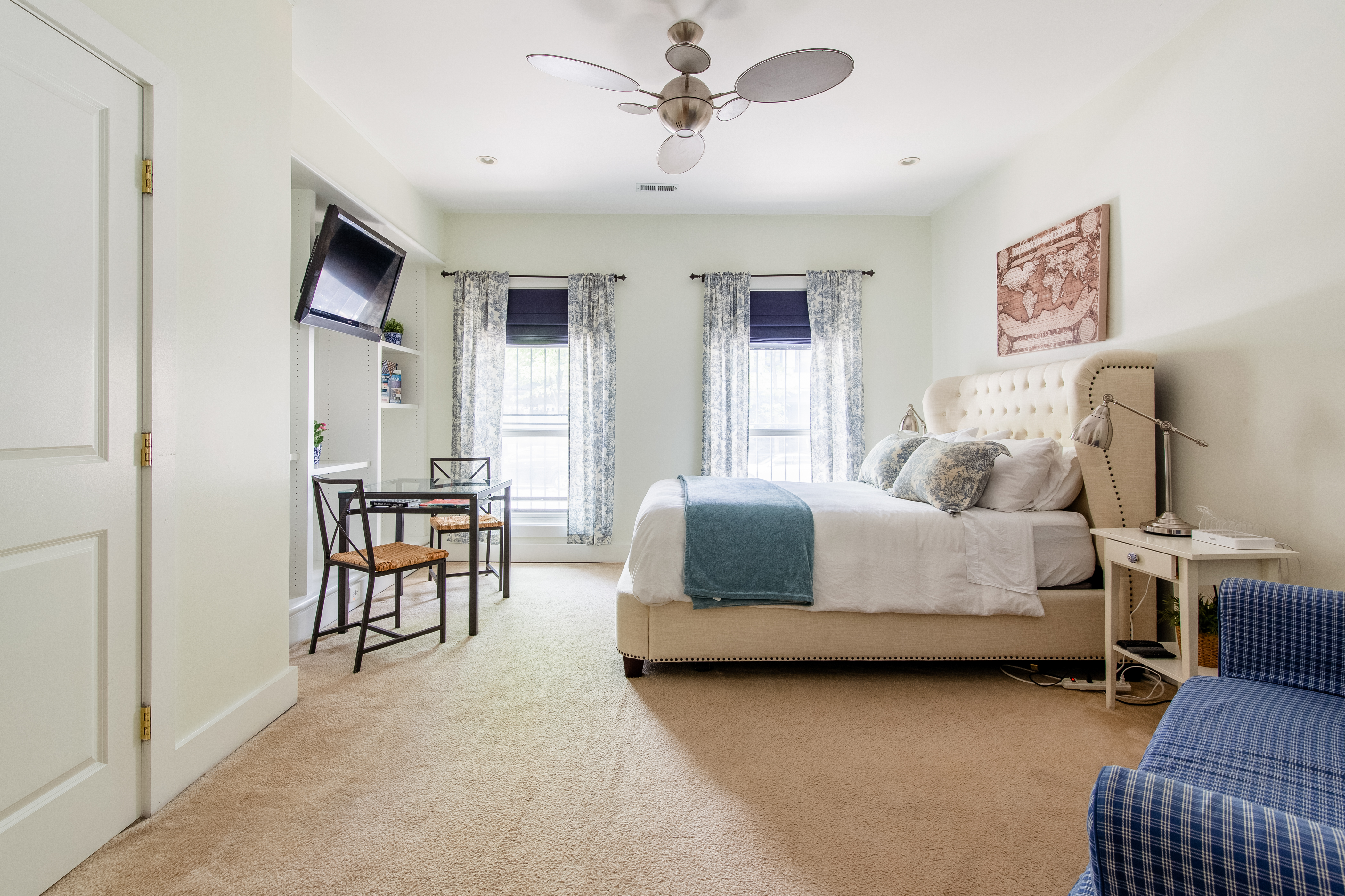 Front Suite(1BD/1BA) *Convention Center/DT/Metro in Shaw, Logan Circle, Washington Dc