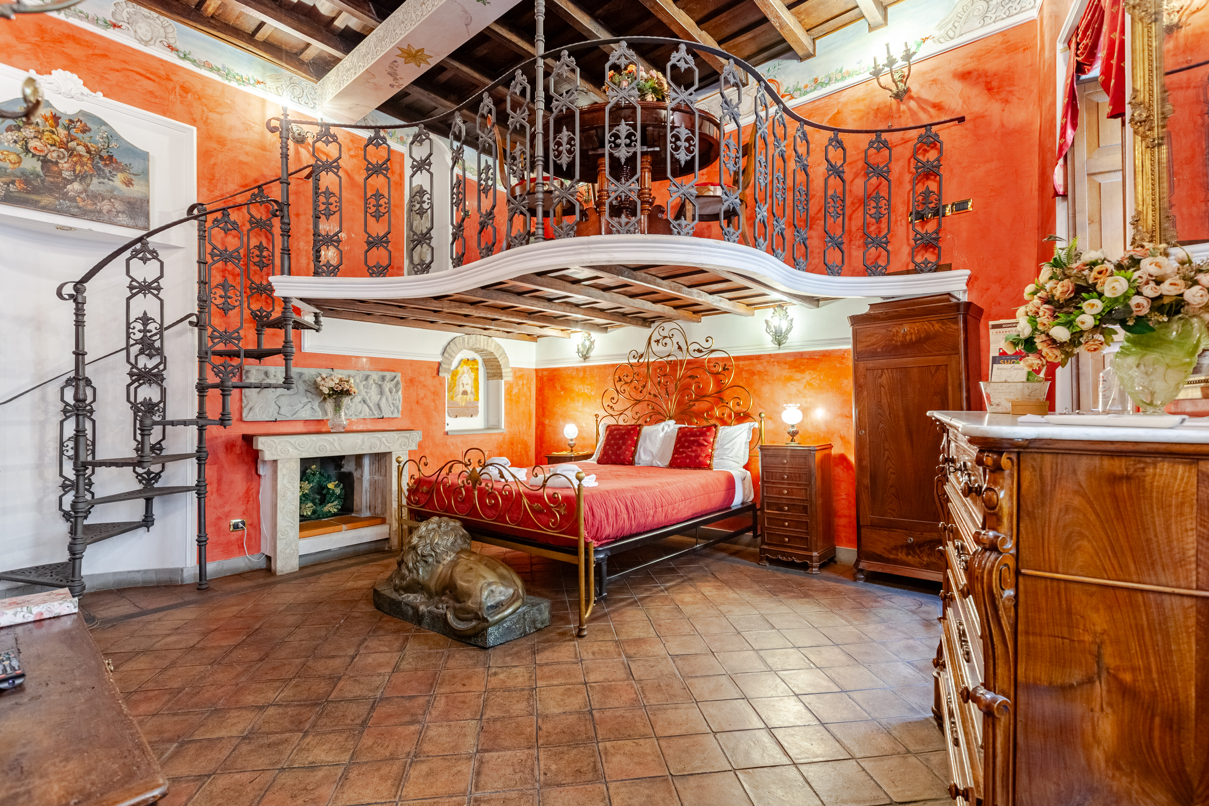 Charming flat near Trevi Fountain & Spanish Steps