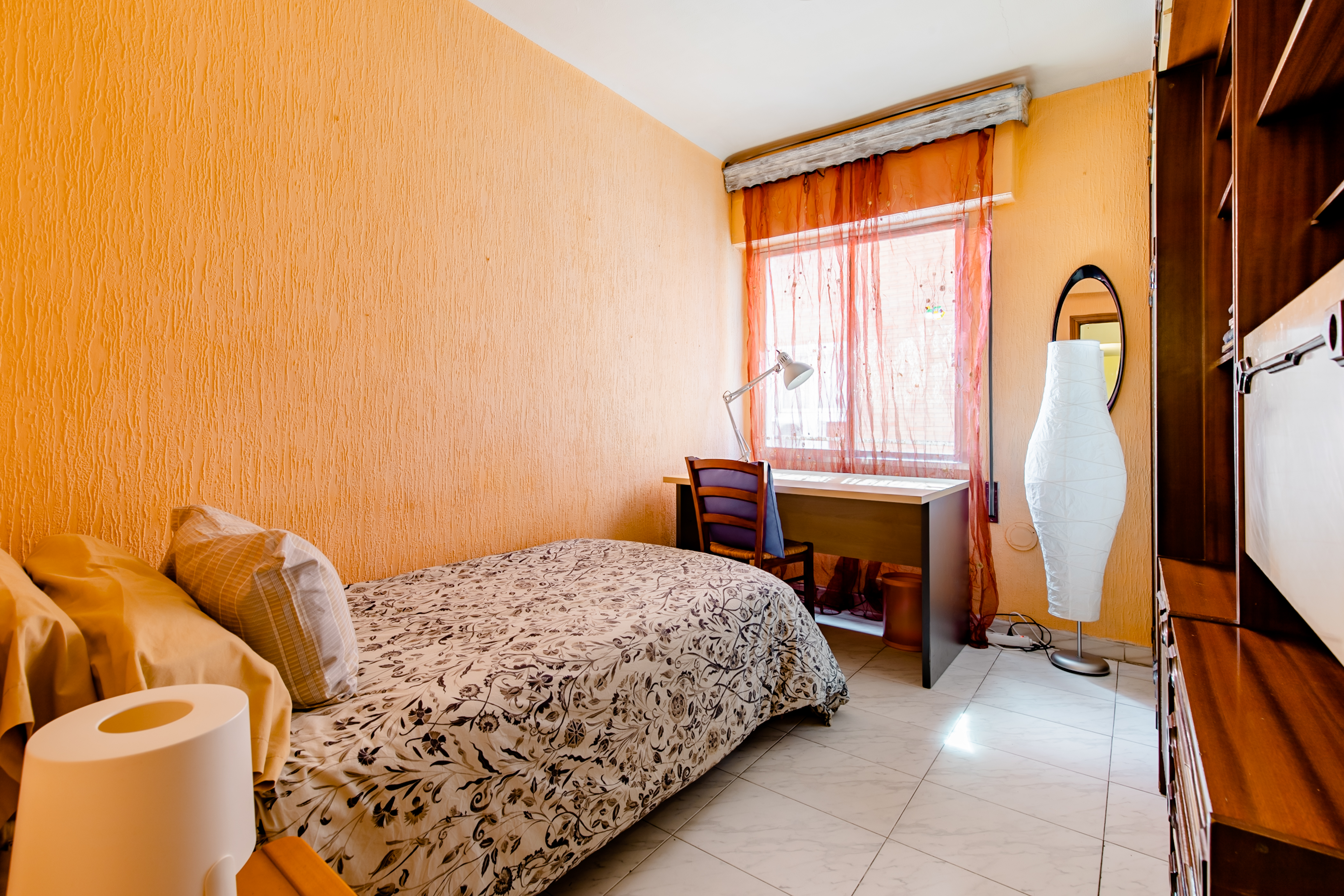 NiceStay_HighValue_Orange RoomWIFI in Lucero, Madrid