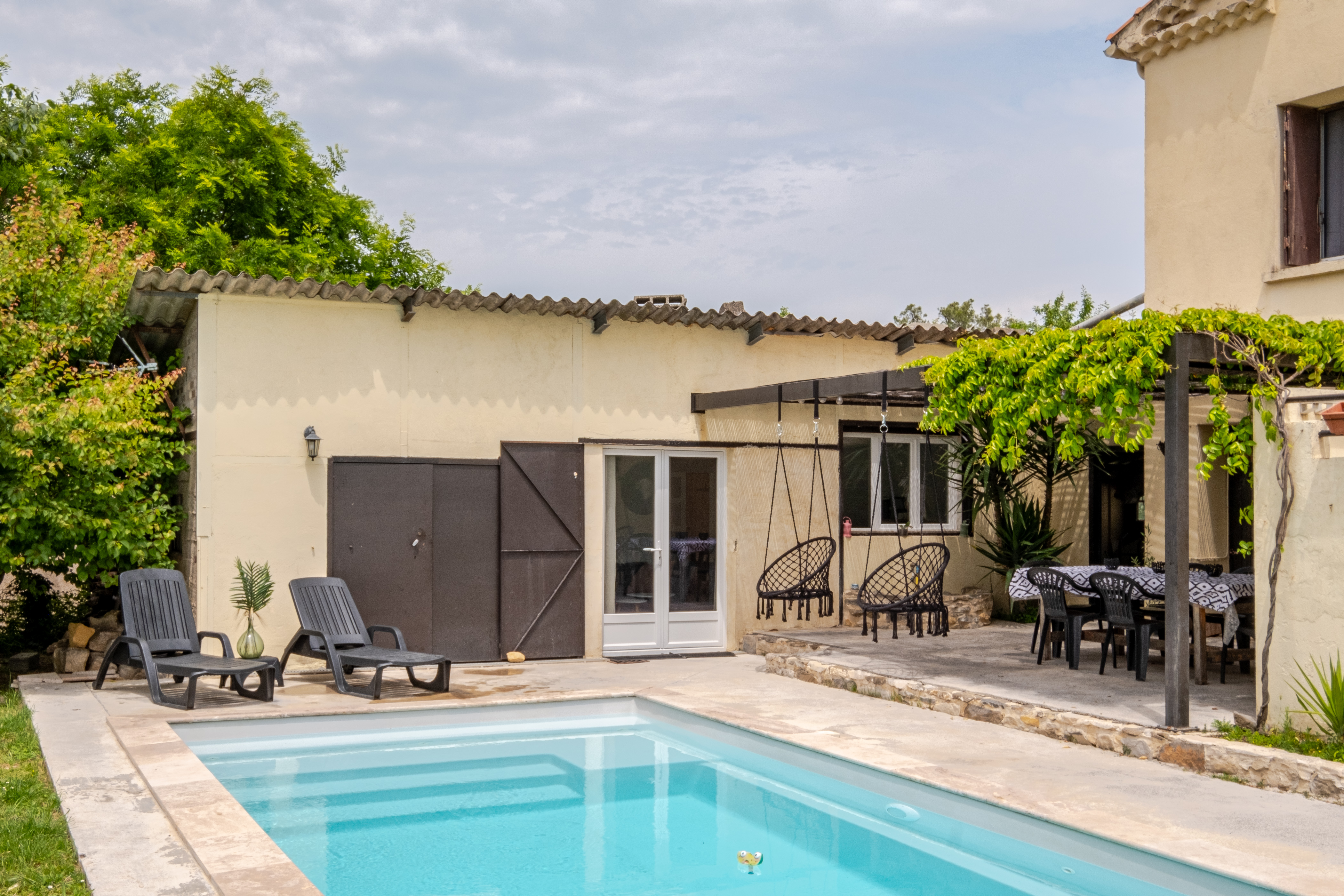 Lovely home with a pool