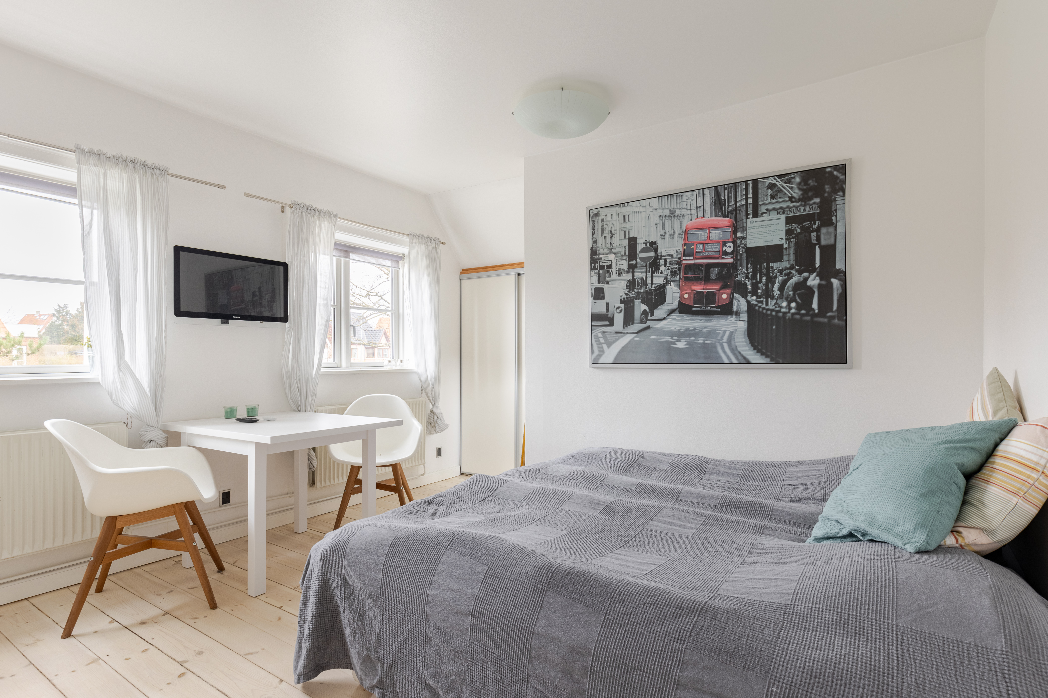 Large room near Copenhagen in Brnshj-Husum, Copenhagen