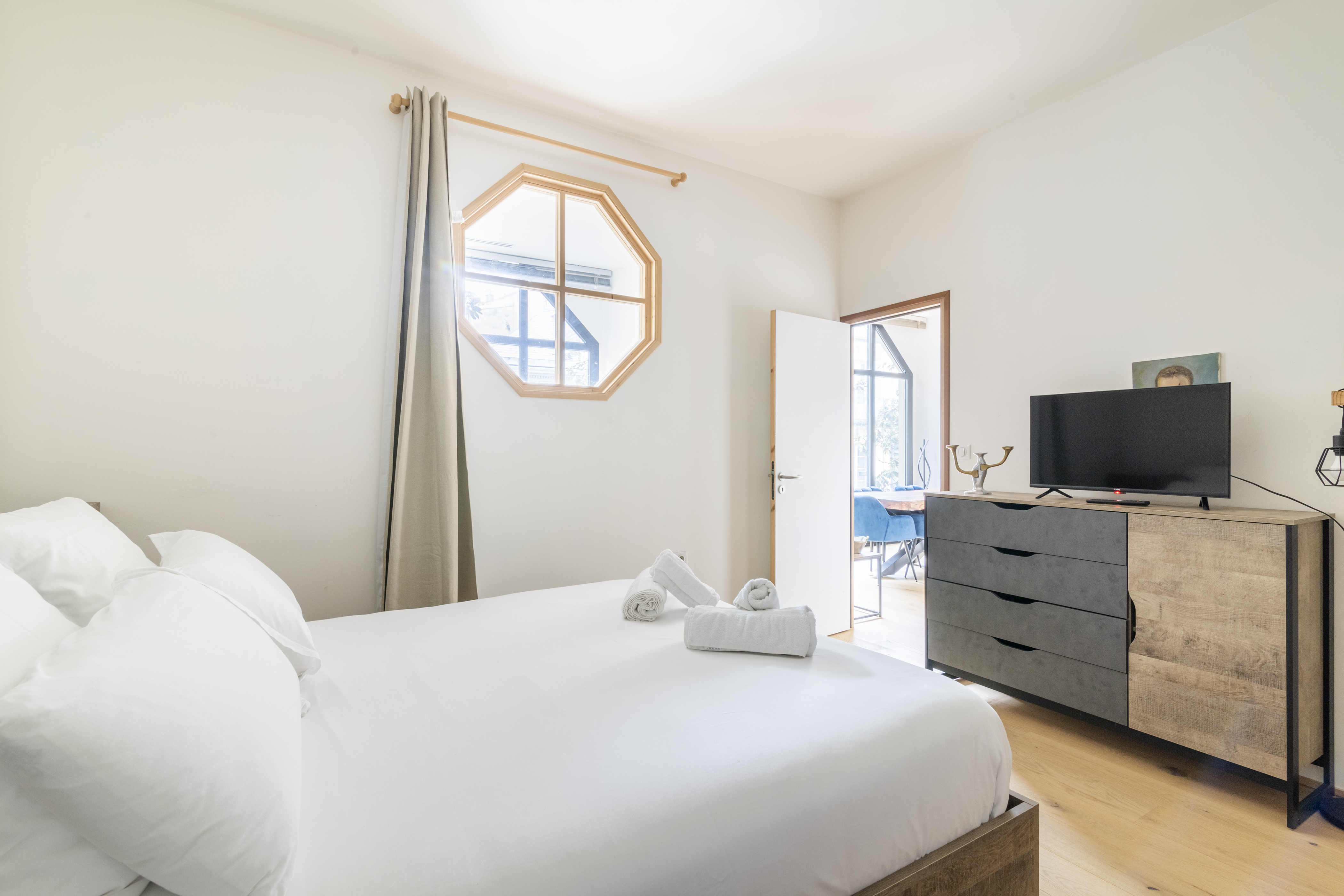 Premium apartment, hyper center