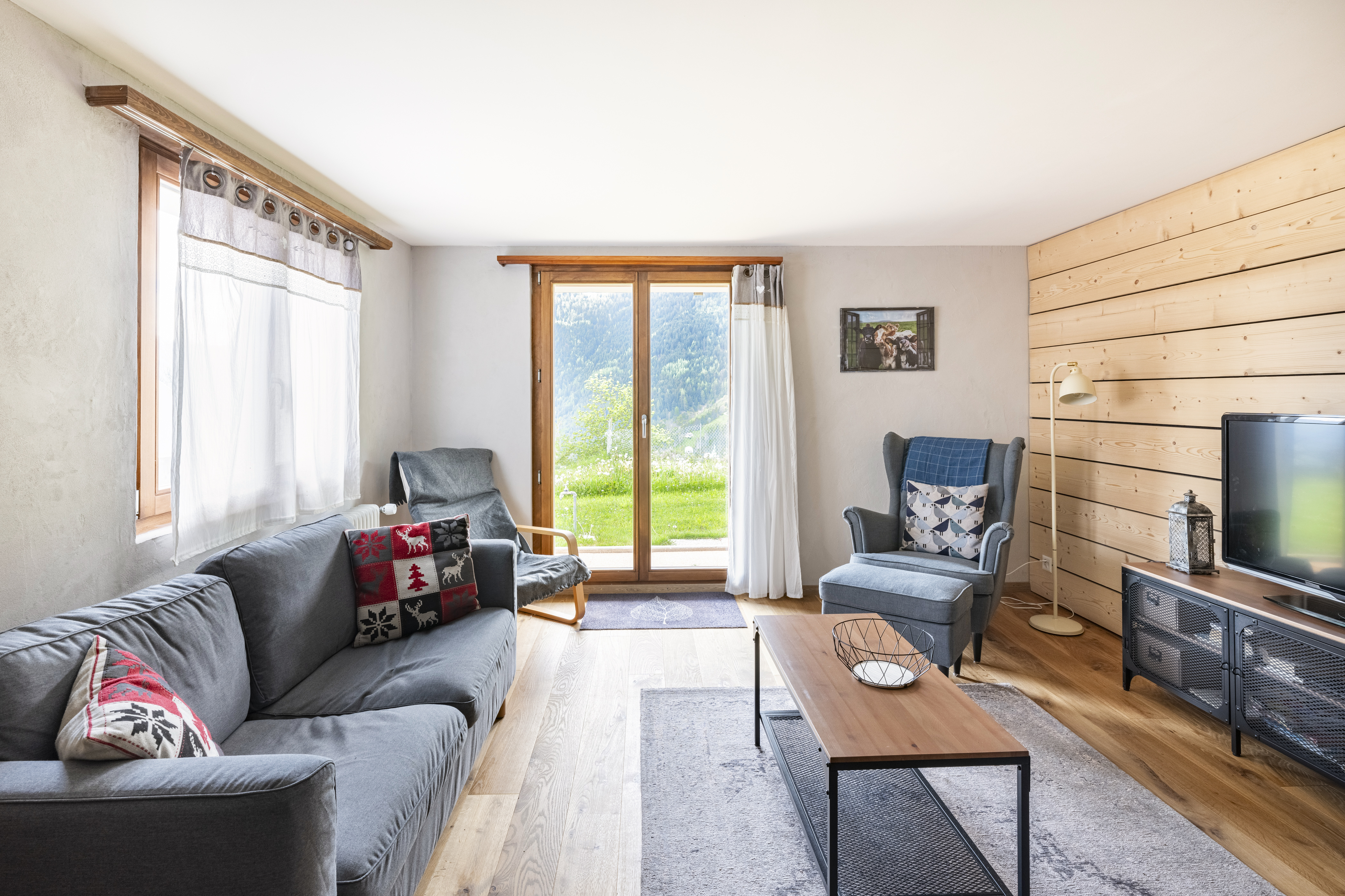 South-facing apartments and beautiful view Ovronnaz