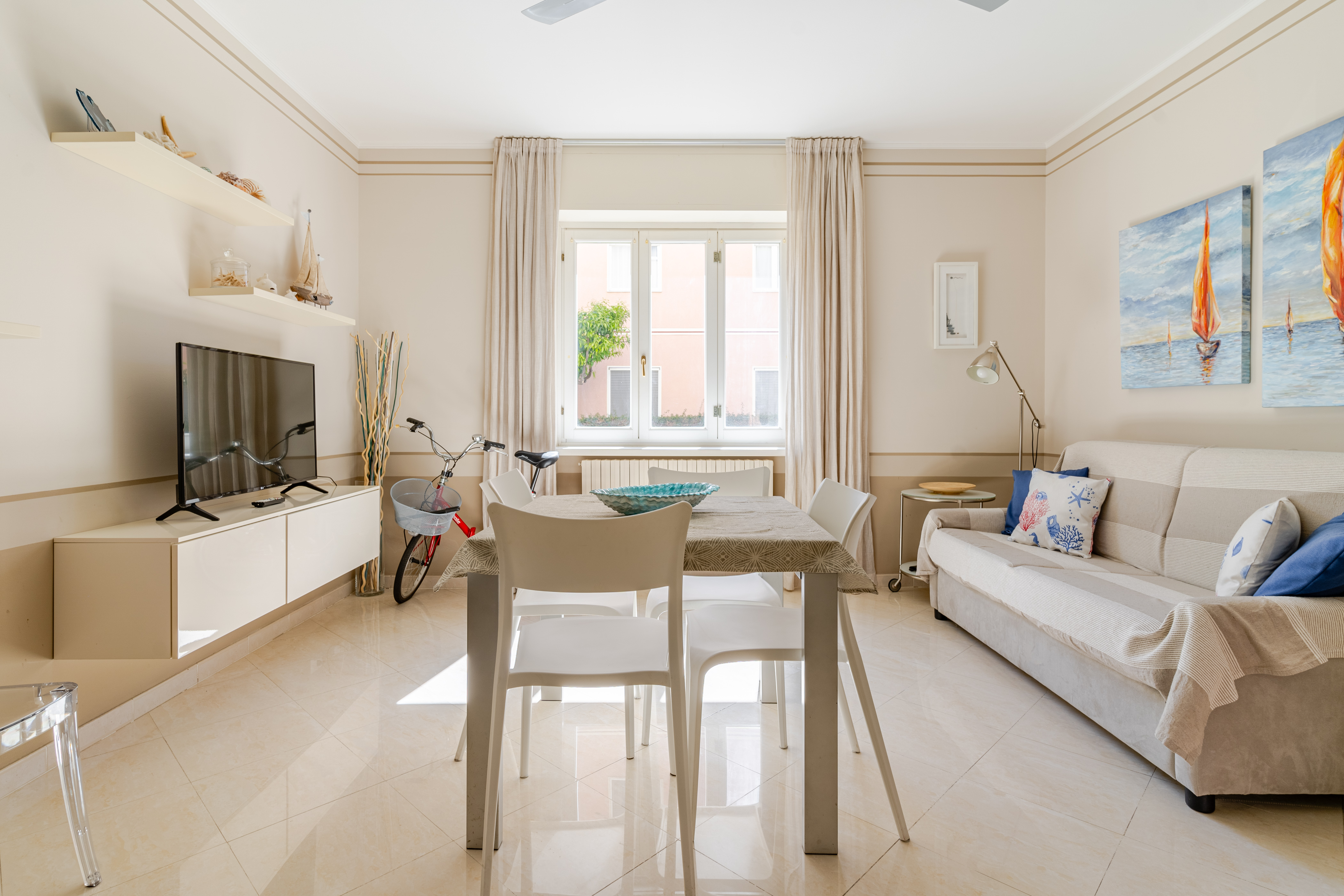 The perfect holiday on the sea with all comfort!