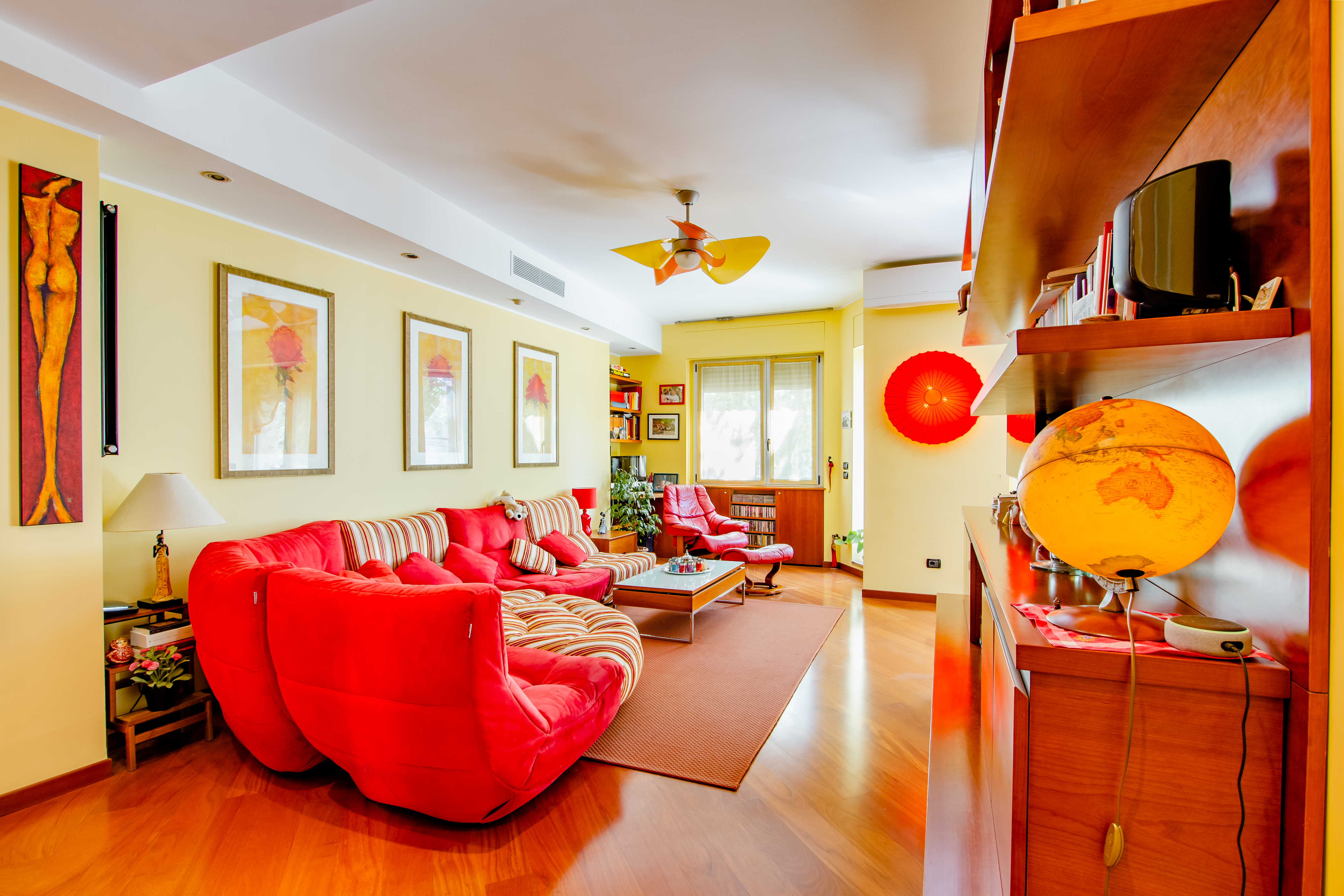 Orange room!