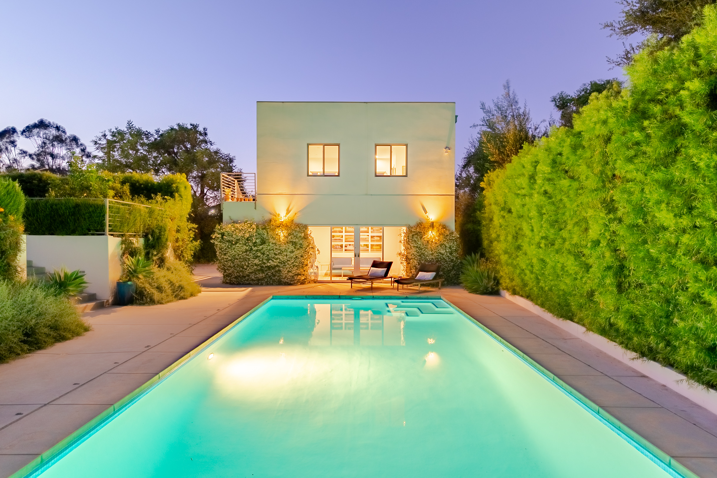 California Modern Guesthouse in LA, Pool & Parking