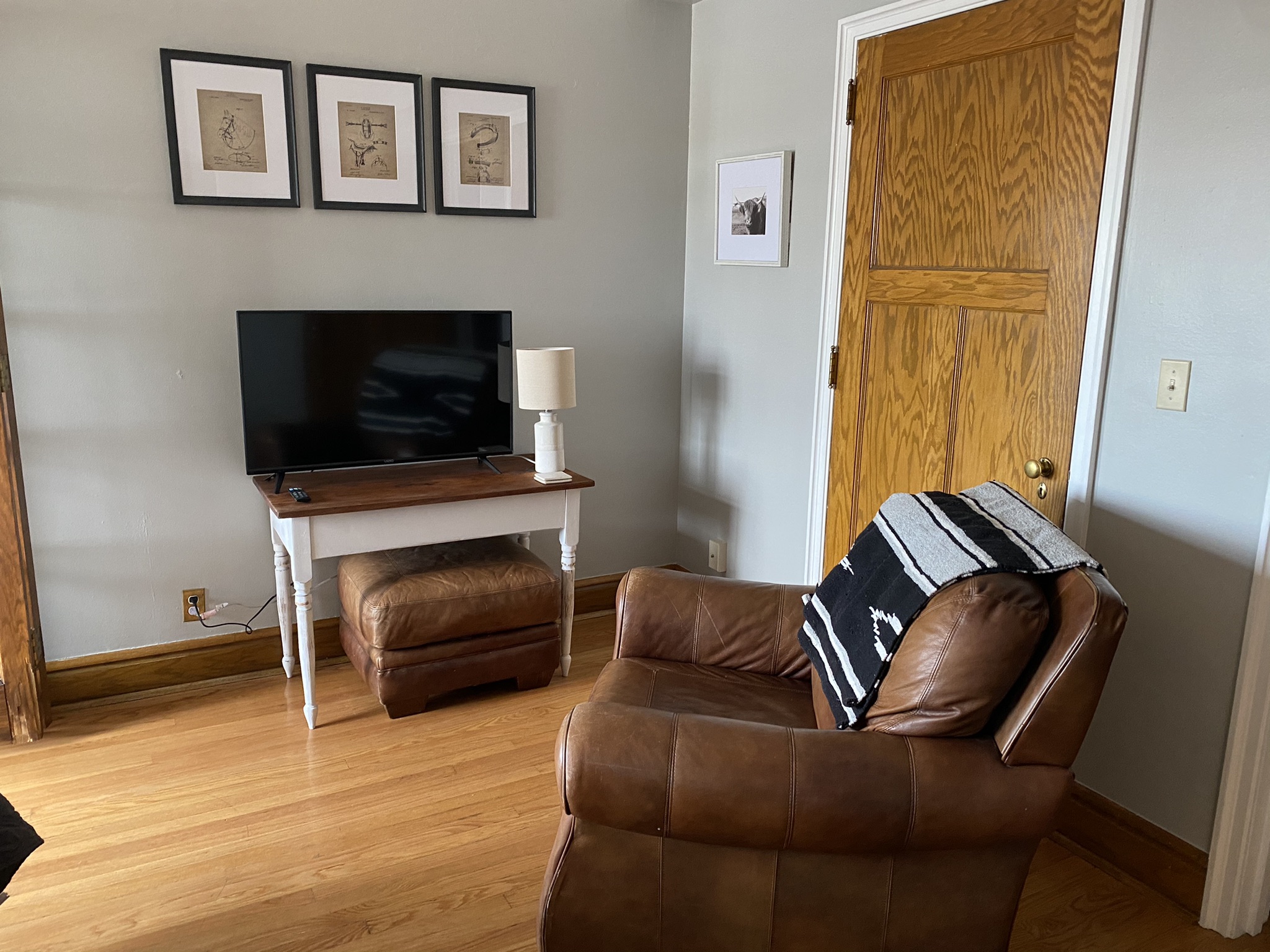 The Cosmopolitan Cowboy - Classy downtown studio - Apartments for Rent