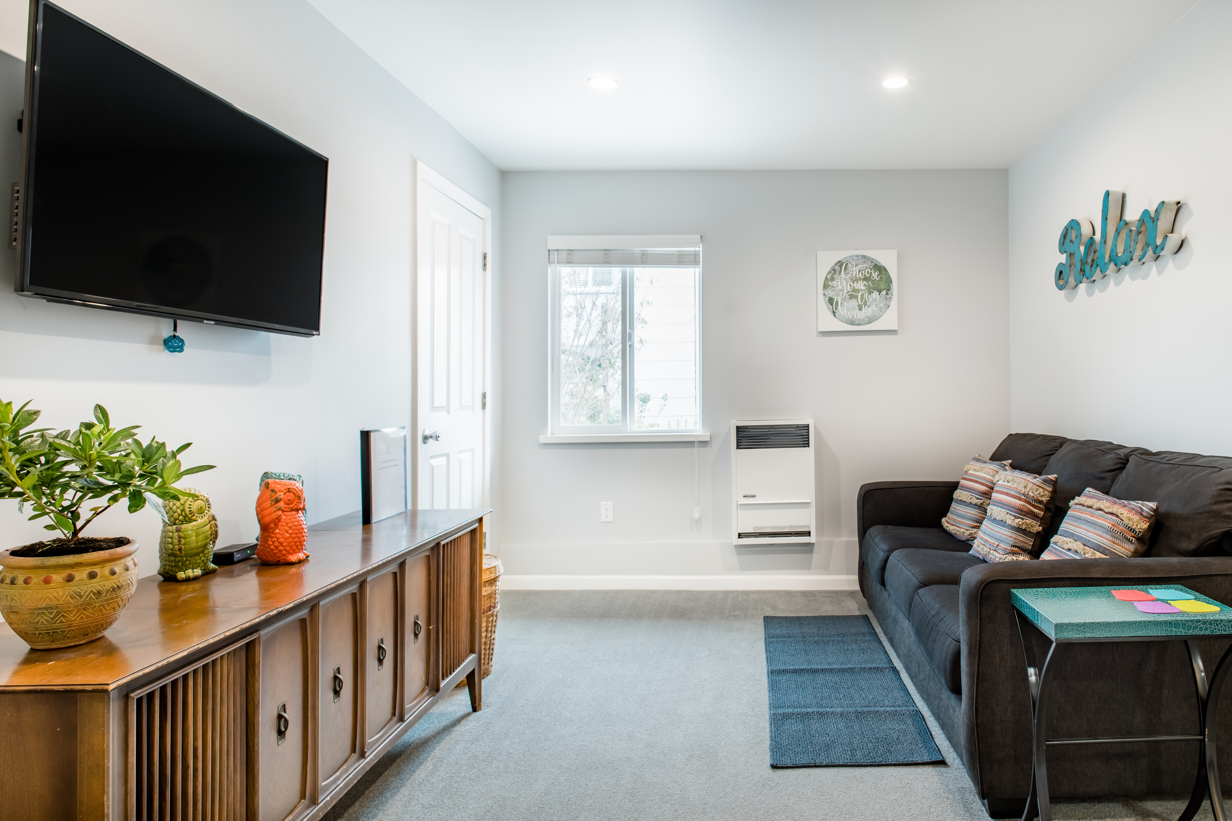 Bingo. Private-Modern-Remodeled SF Guest Suite