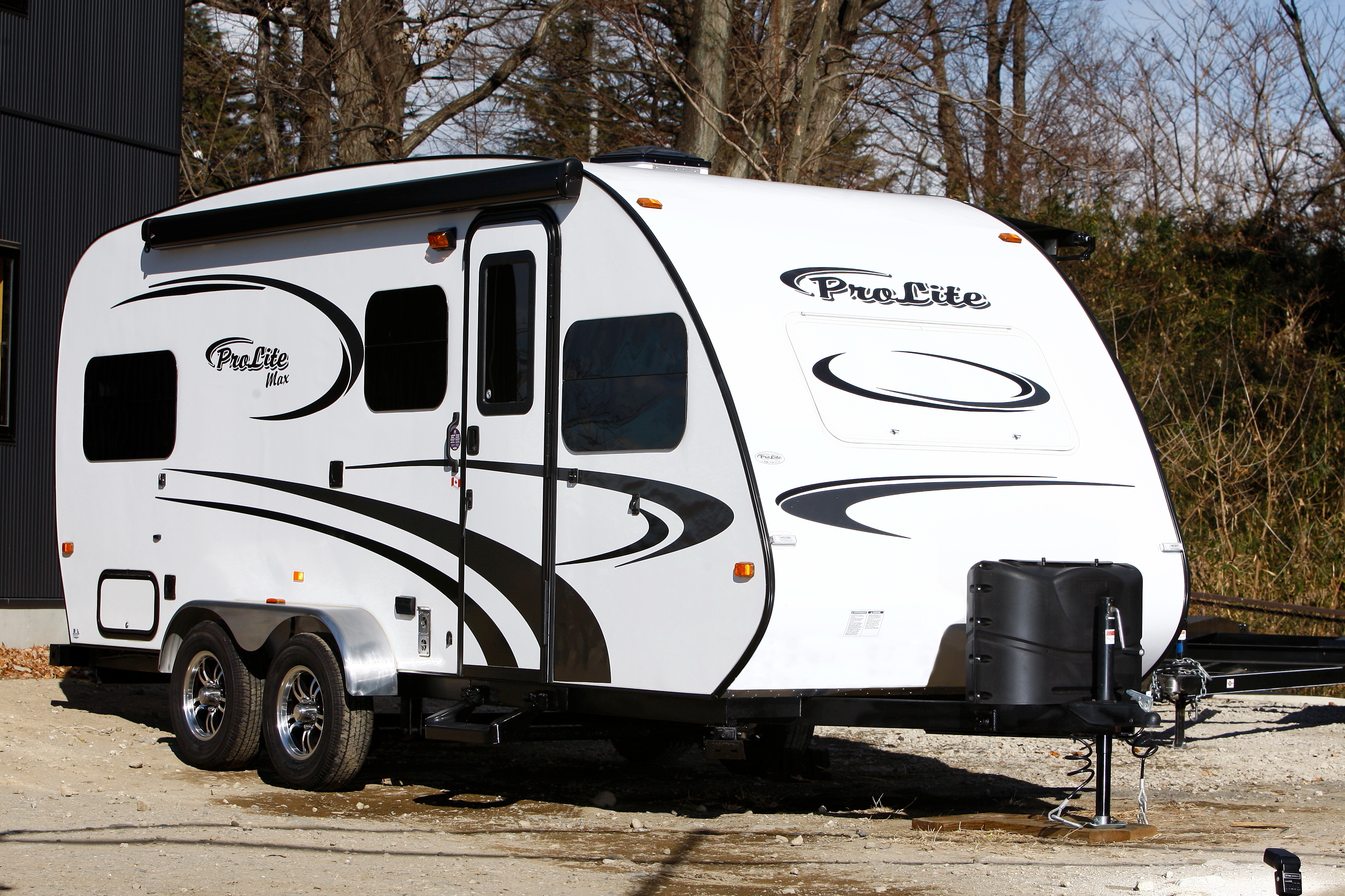 カップルや家族旅行に ペットと泊まれるトレーラーハウスホテル マックス Izire Kemperi Rv Kitasaku Gun Nagano Japana