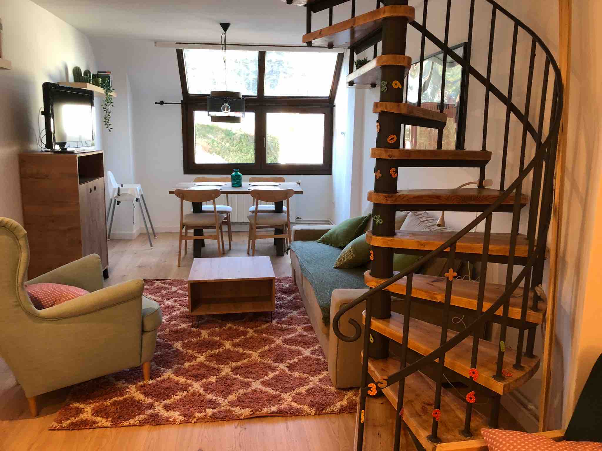 Cozy Duplex 5 mins of slopes en la Molina