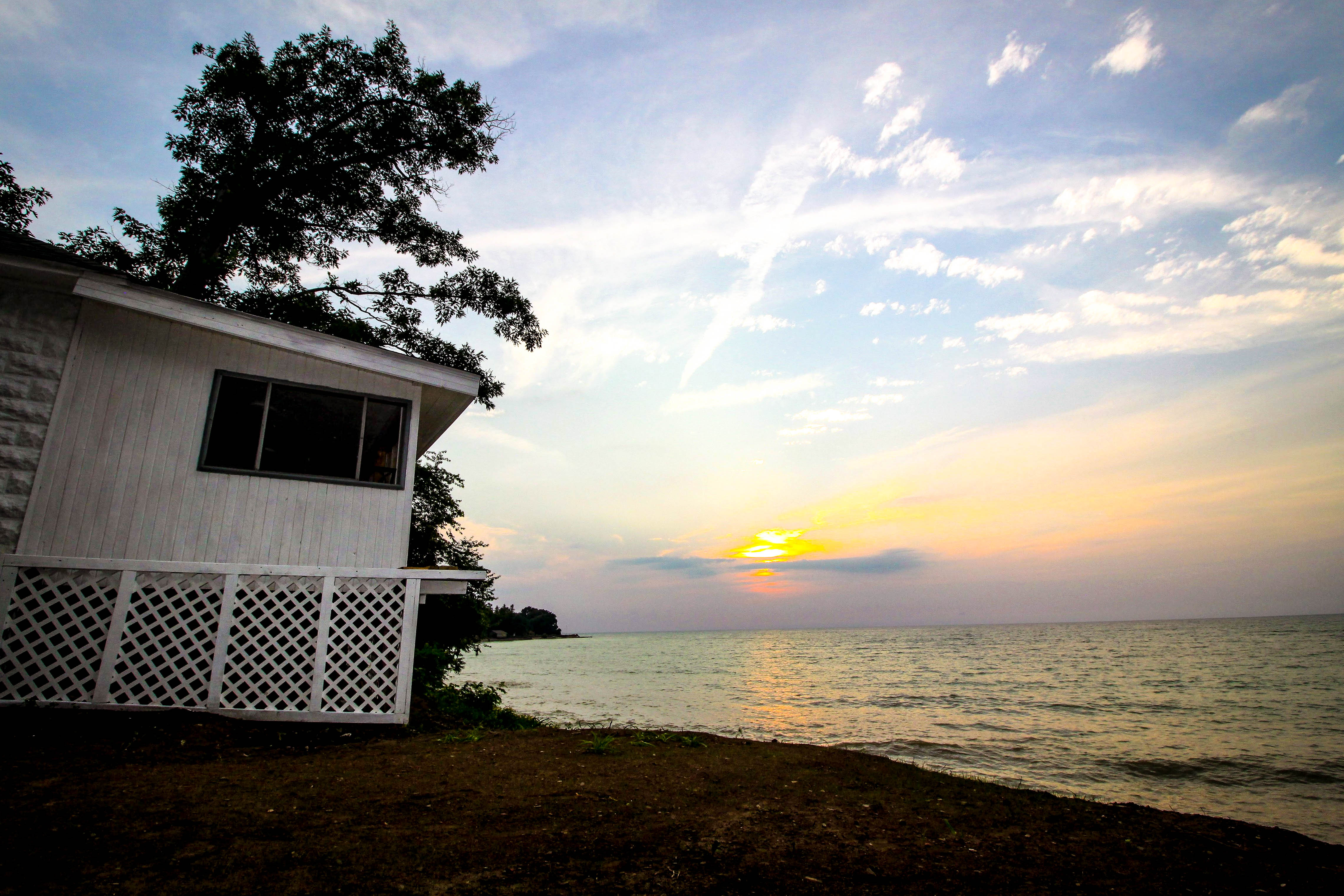 North East Cottage on Lake Erie Cottages for Rent in North East