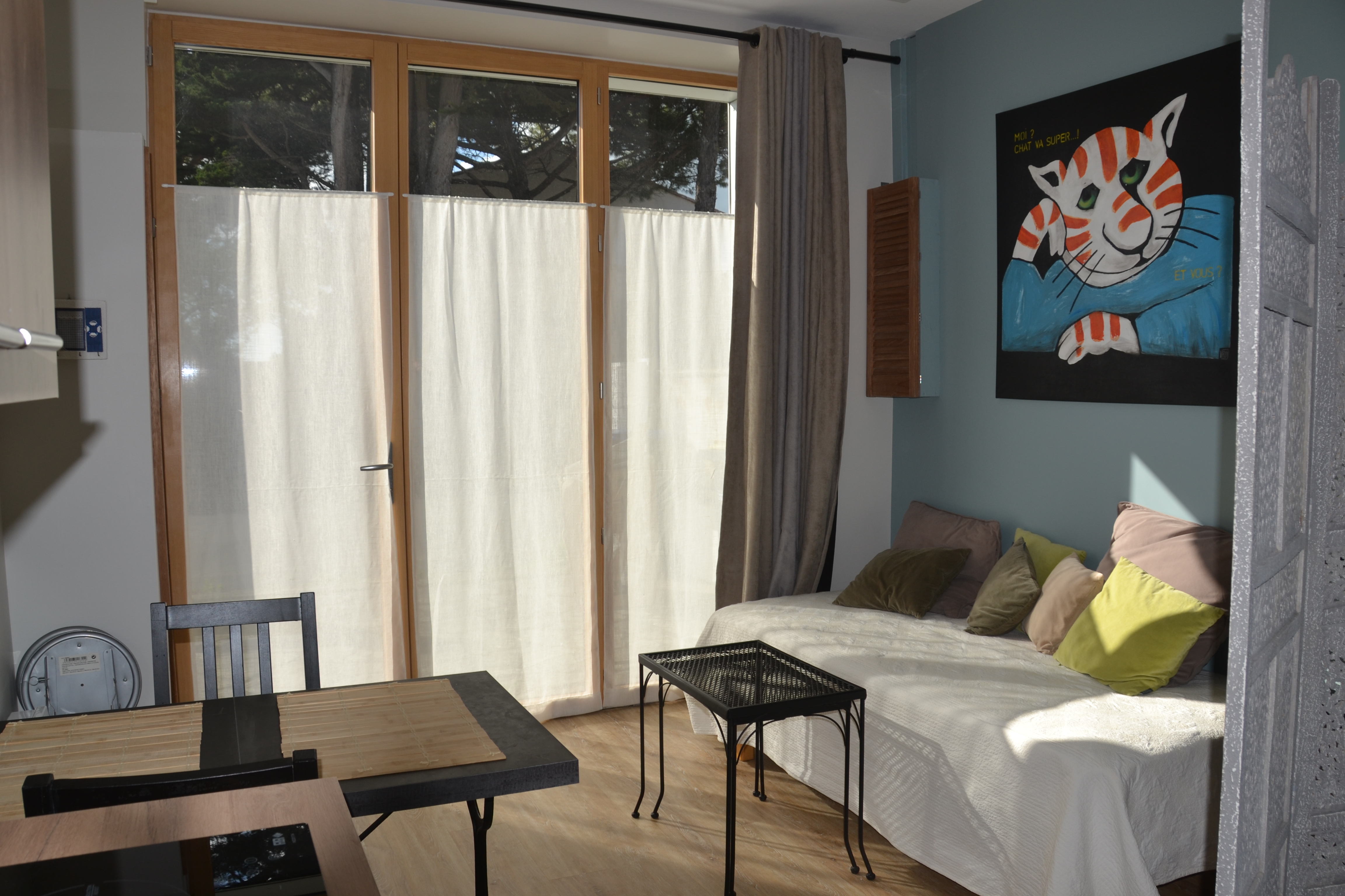 Studio Coup De Cœur Le Chat L Heureux Appartements A Louer A La Rochelle Nouvelle Aquitaine France Studio Coup De Cœur Le Chat L Heureux Appartements A Louer A La Rochelle Nouvelle Aquitaine France