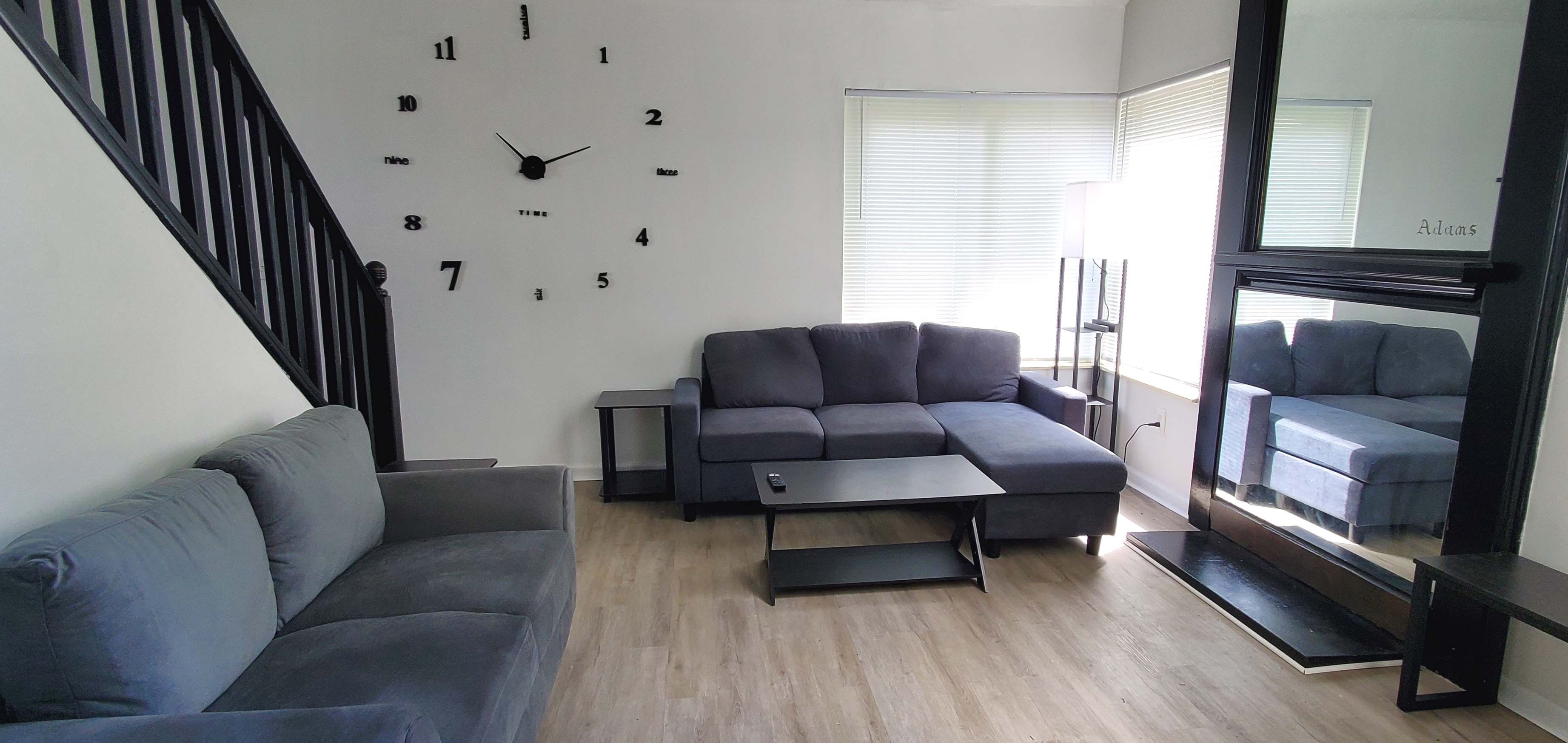 Modern 3 bedroom home with garage