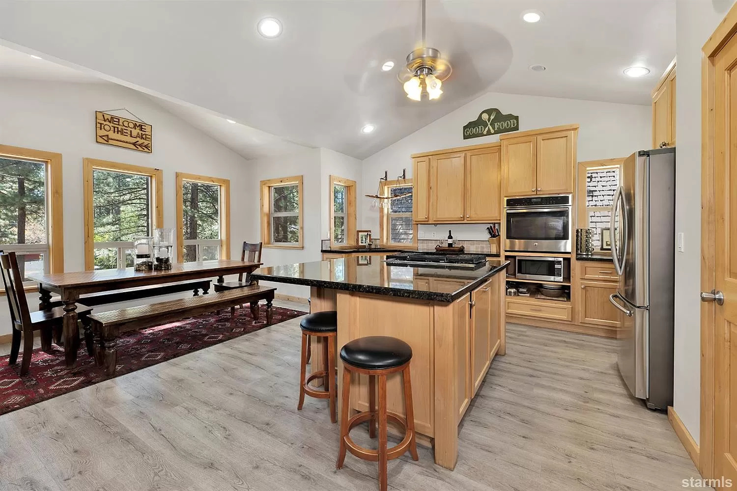 & Modern Ski Cabin nr. Heavenly & Casinos Houses for Rent in