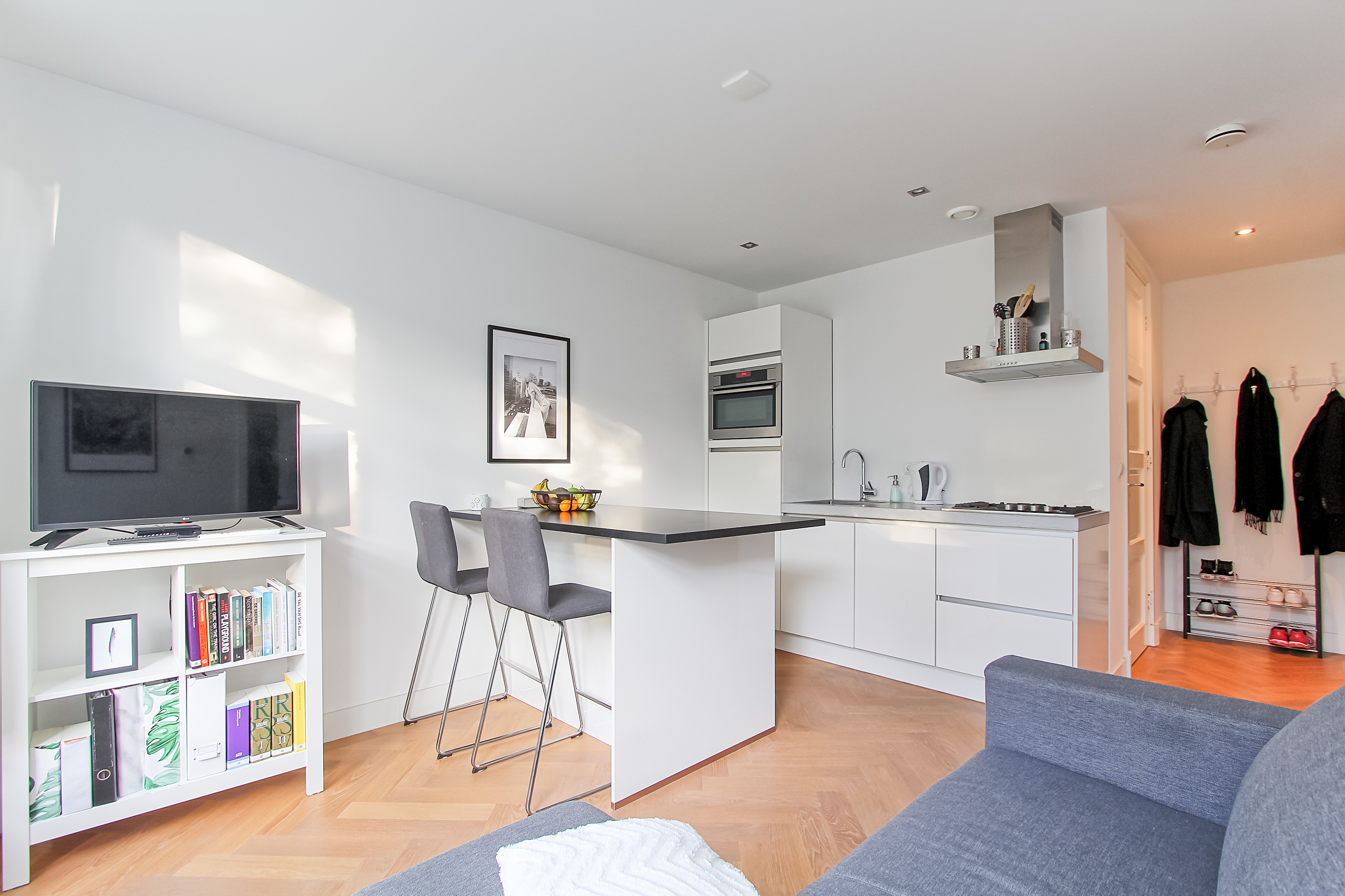 Modern & Light apt. in very best area: De Pijp! — Amsterdam stay