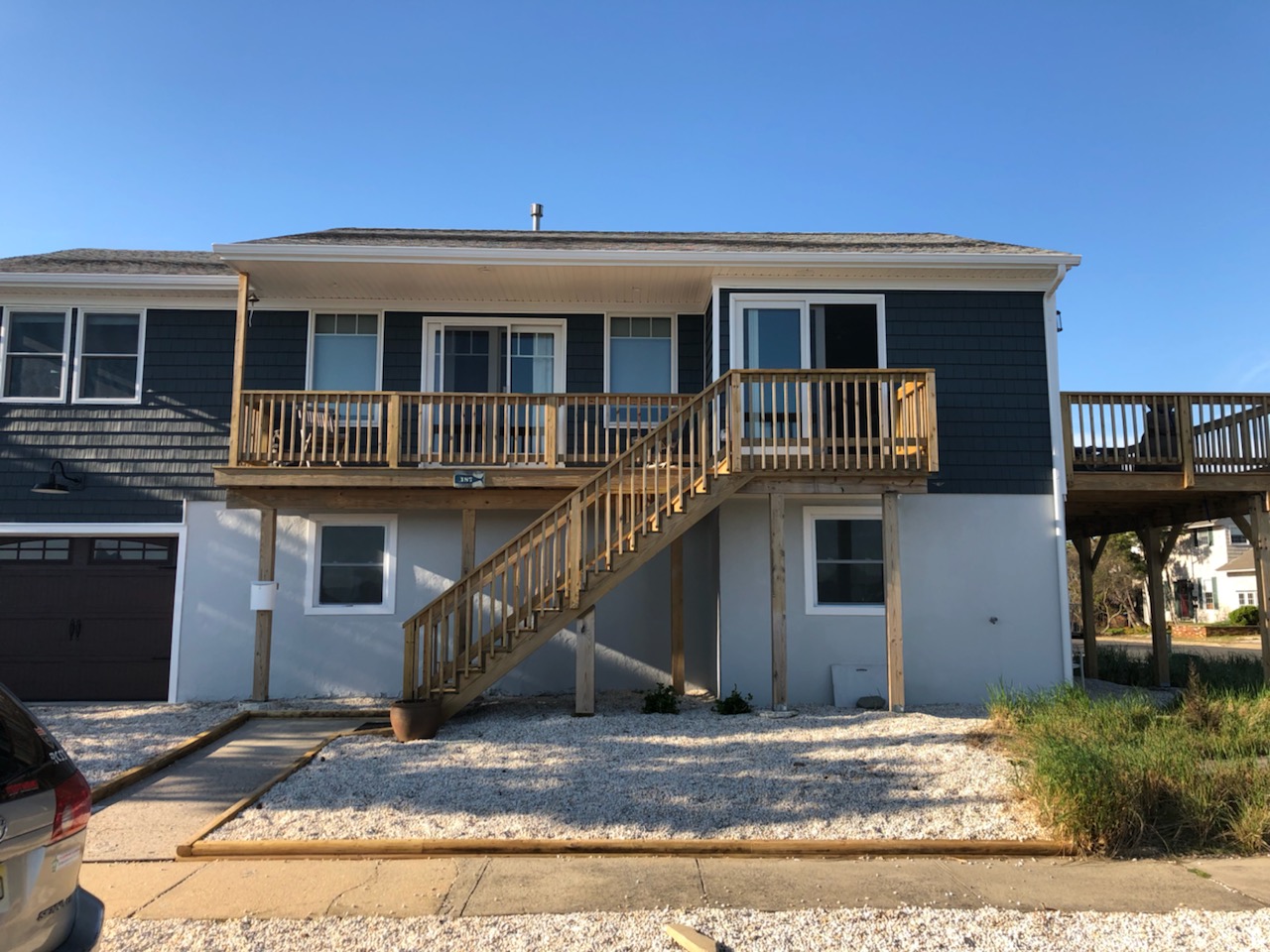 Family Home on the Bay, Short Walk to the Ocean!