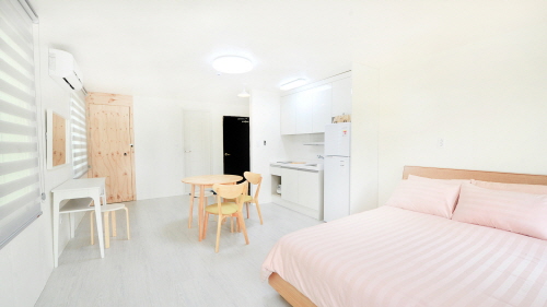 Jenny Jeong Guest House 201