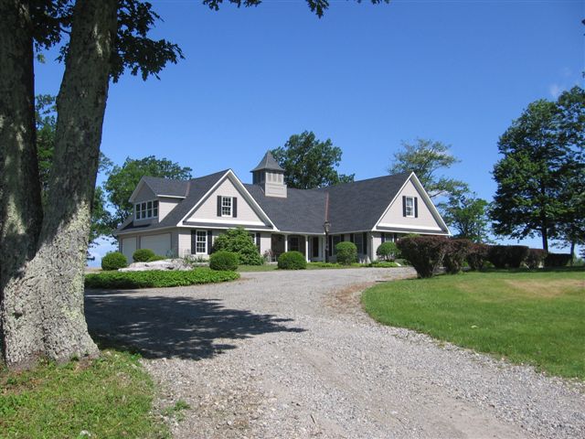 Sharon Country Estate On 300 Acres