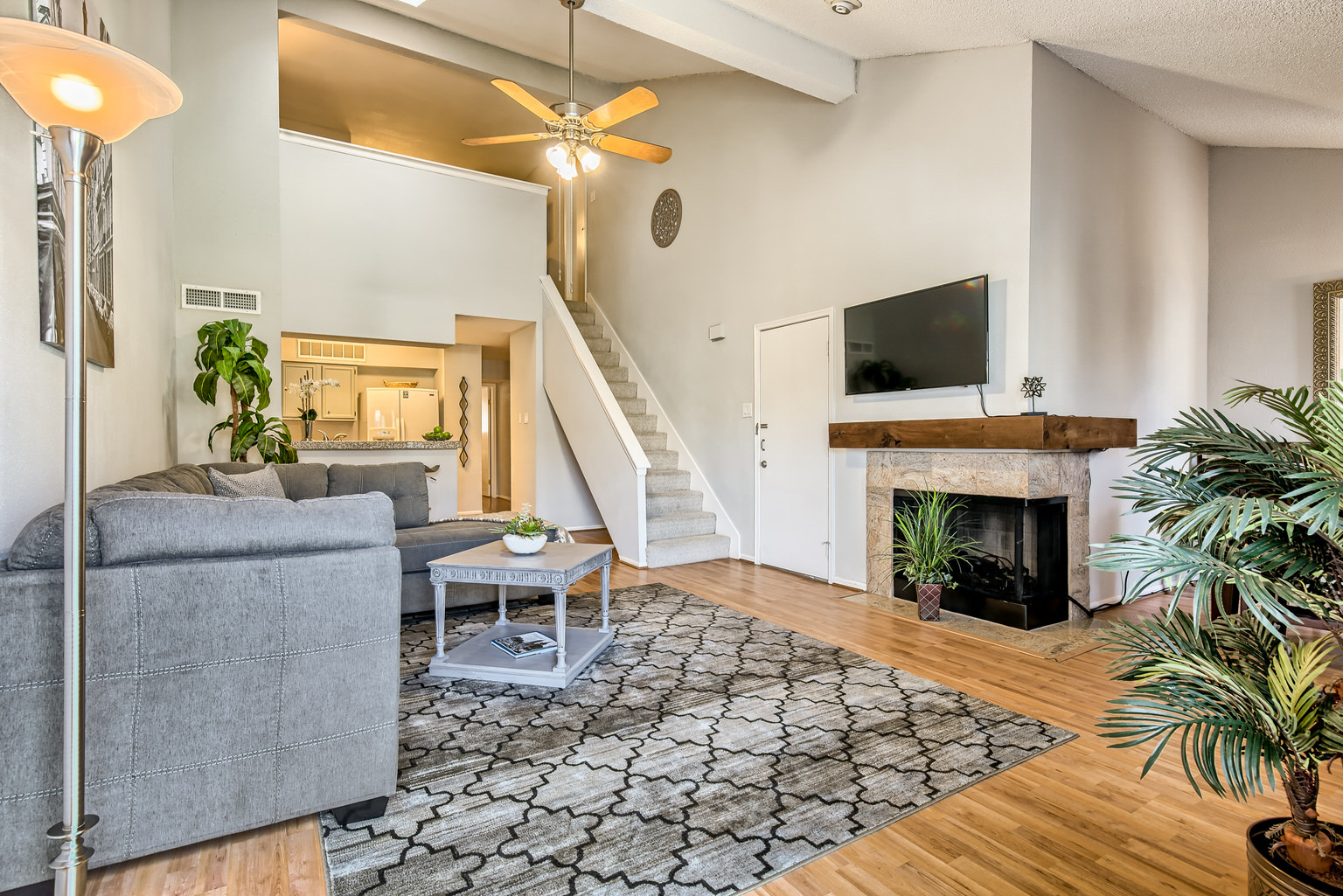 New Apartments By Nrg Stadium Houston with Best Building Design