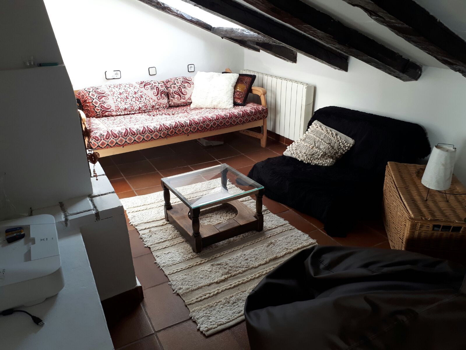 Rustic attic flat in Madrid center in Universidad, Madrid