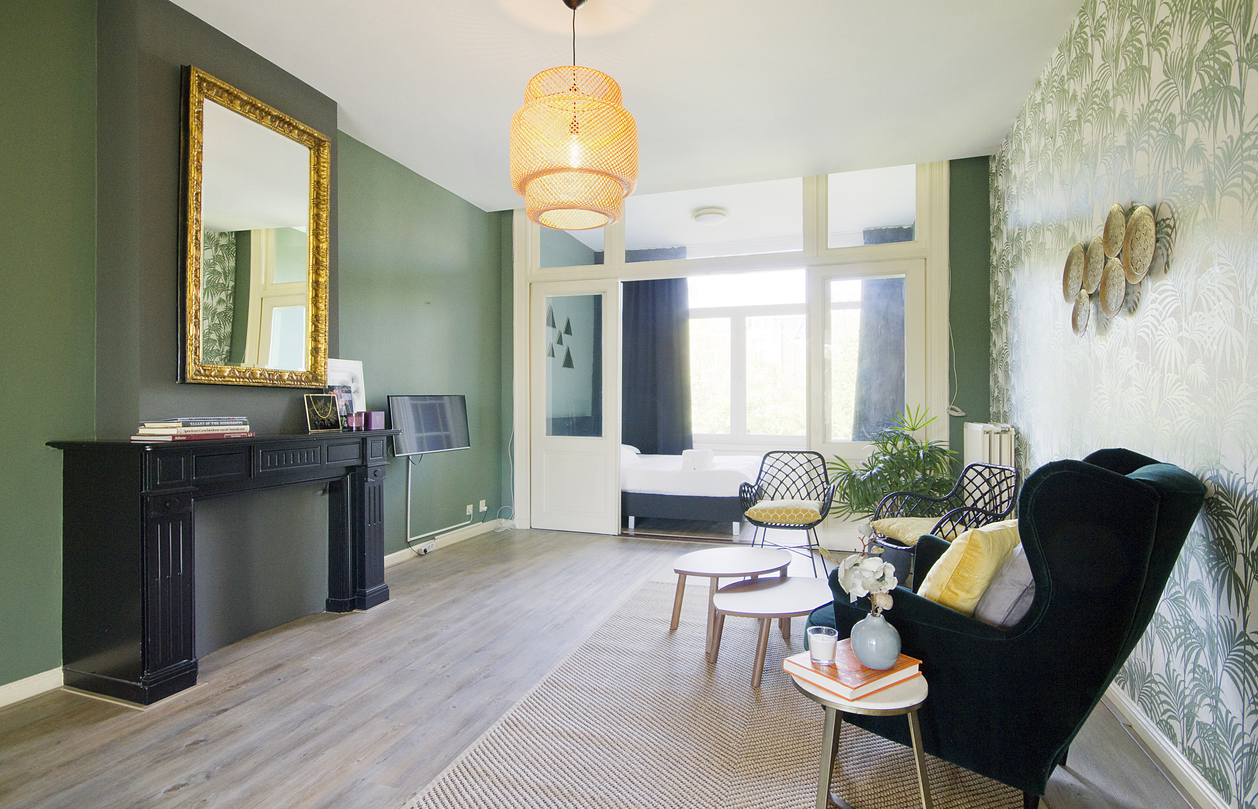 Spacious 4P Nassau canal apartment — Amsterdam stay