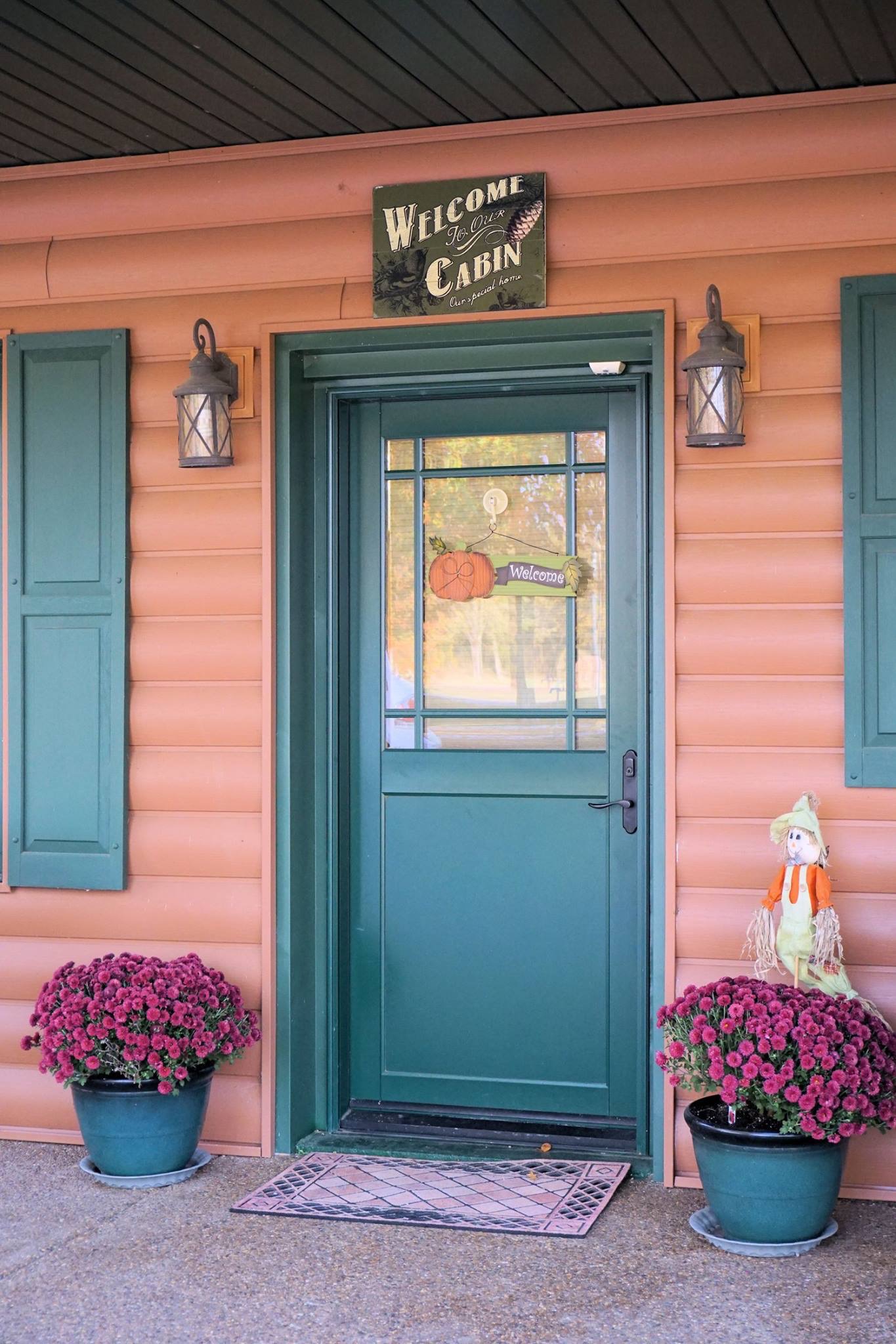 Crouse’s North Lake House Cabins for Rent in Dixon, Kentucky