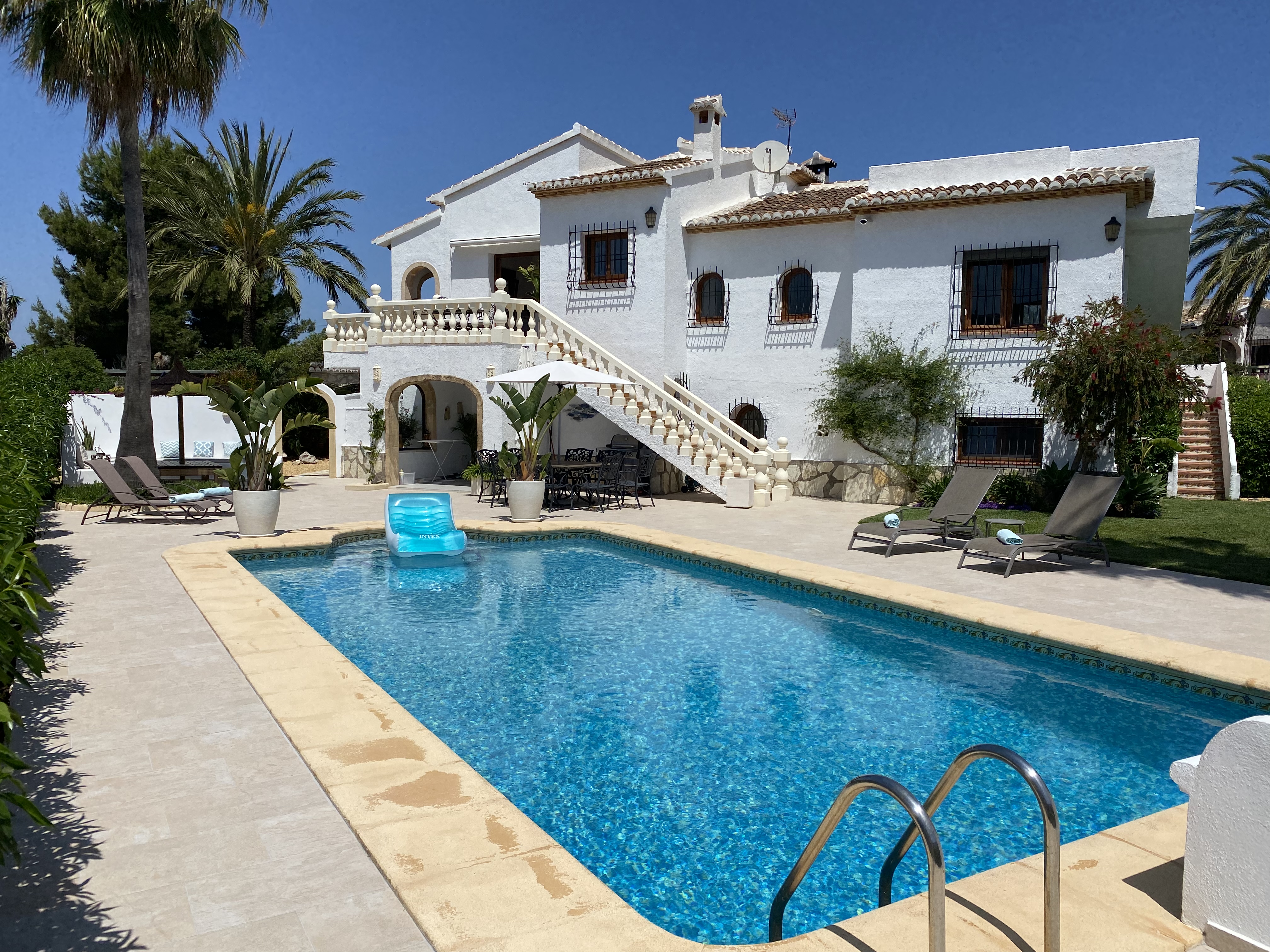 Stunning 3 bed villa in Javea with Private Pool