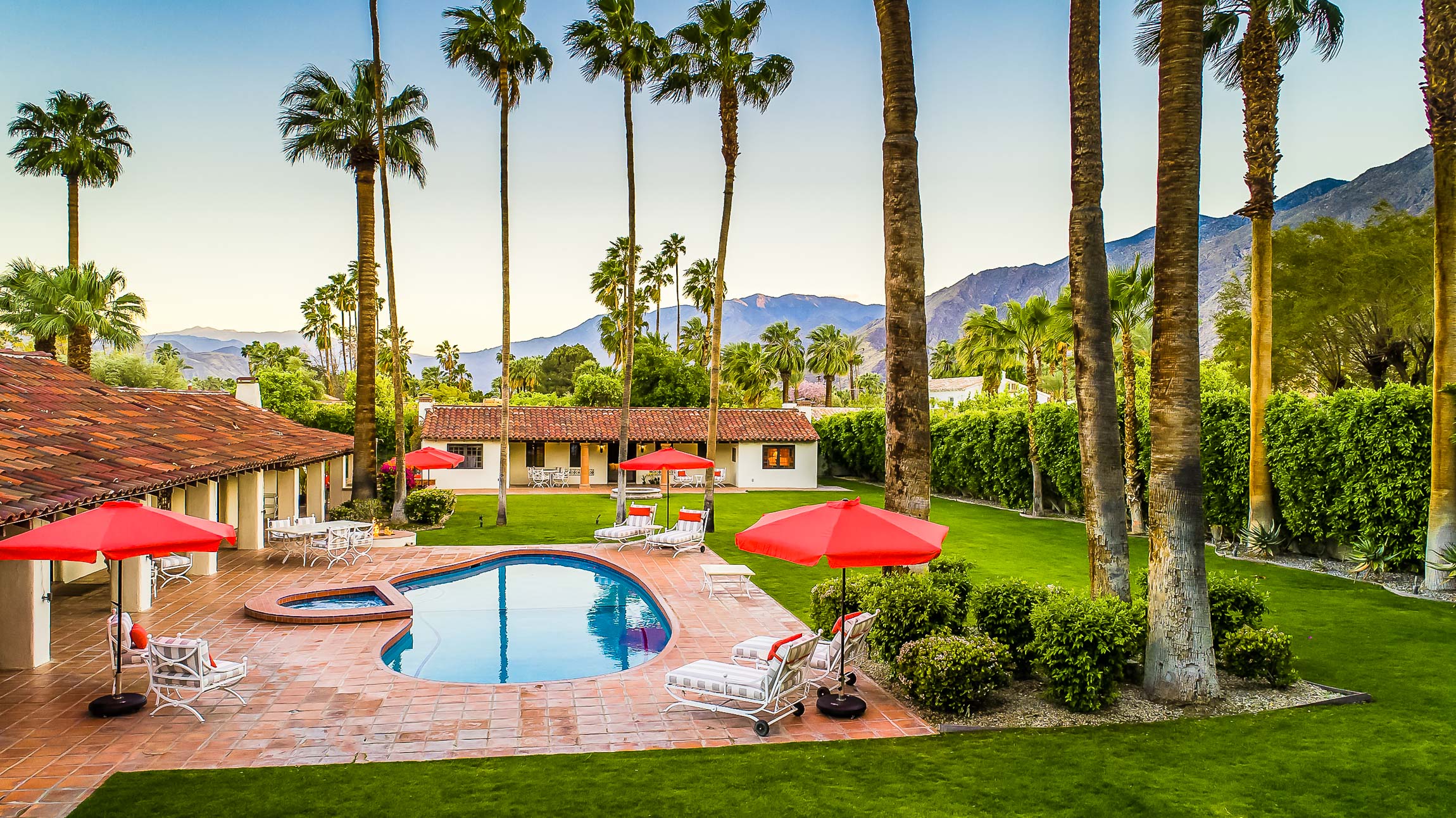 The Harold Lloyd Estate - Villas for Rent in Palm Springs, California,  United States - Airbnb