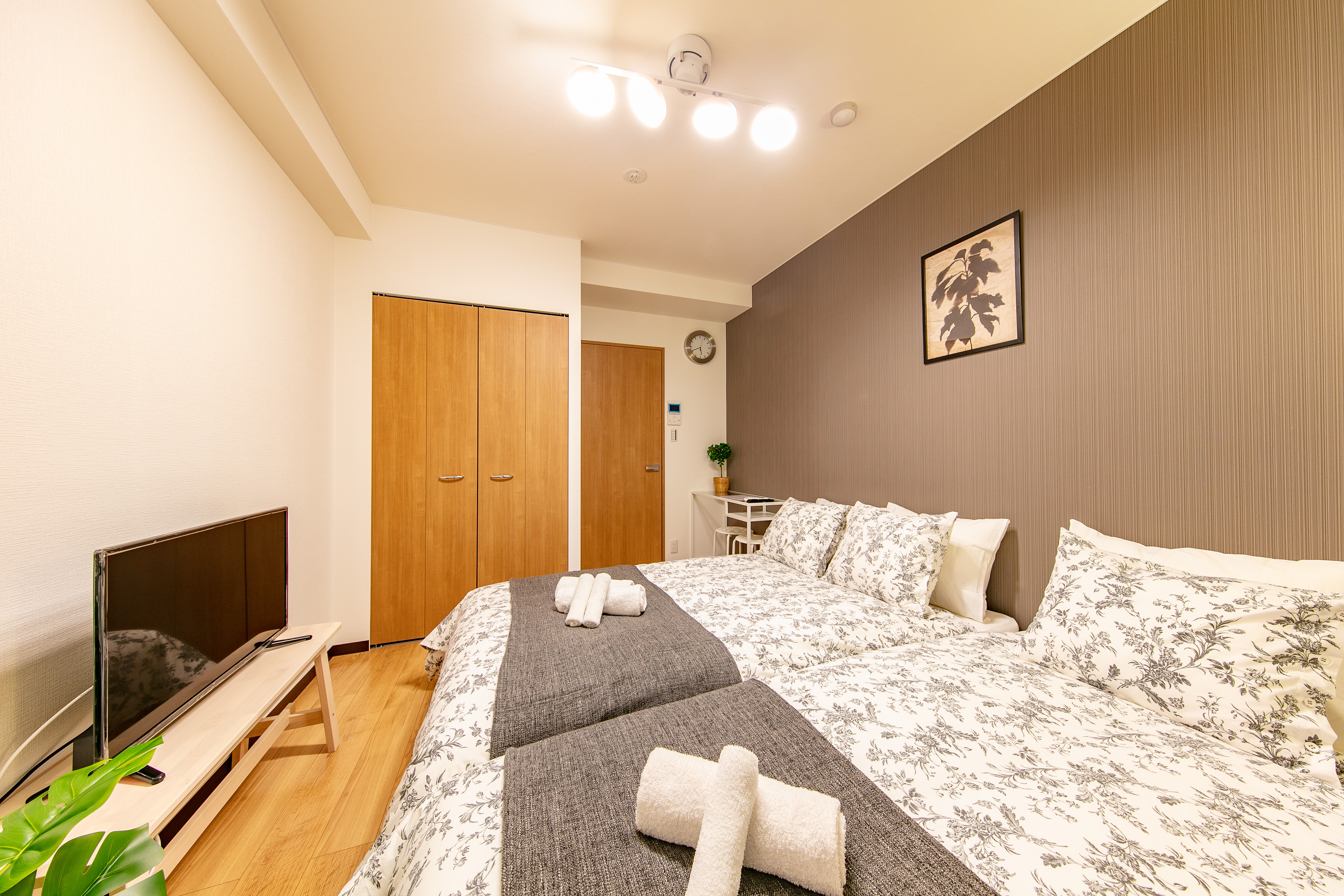 Great for sightseeing!Easy access Kansai Airport
