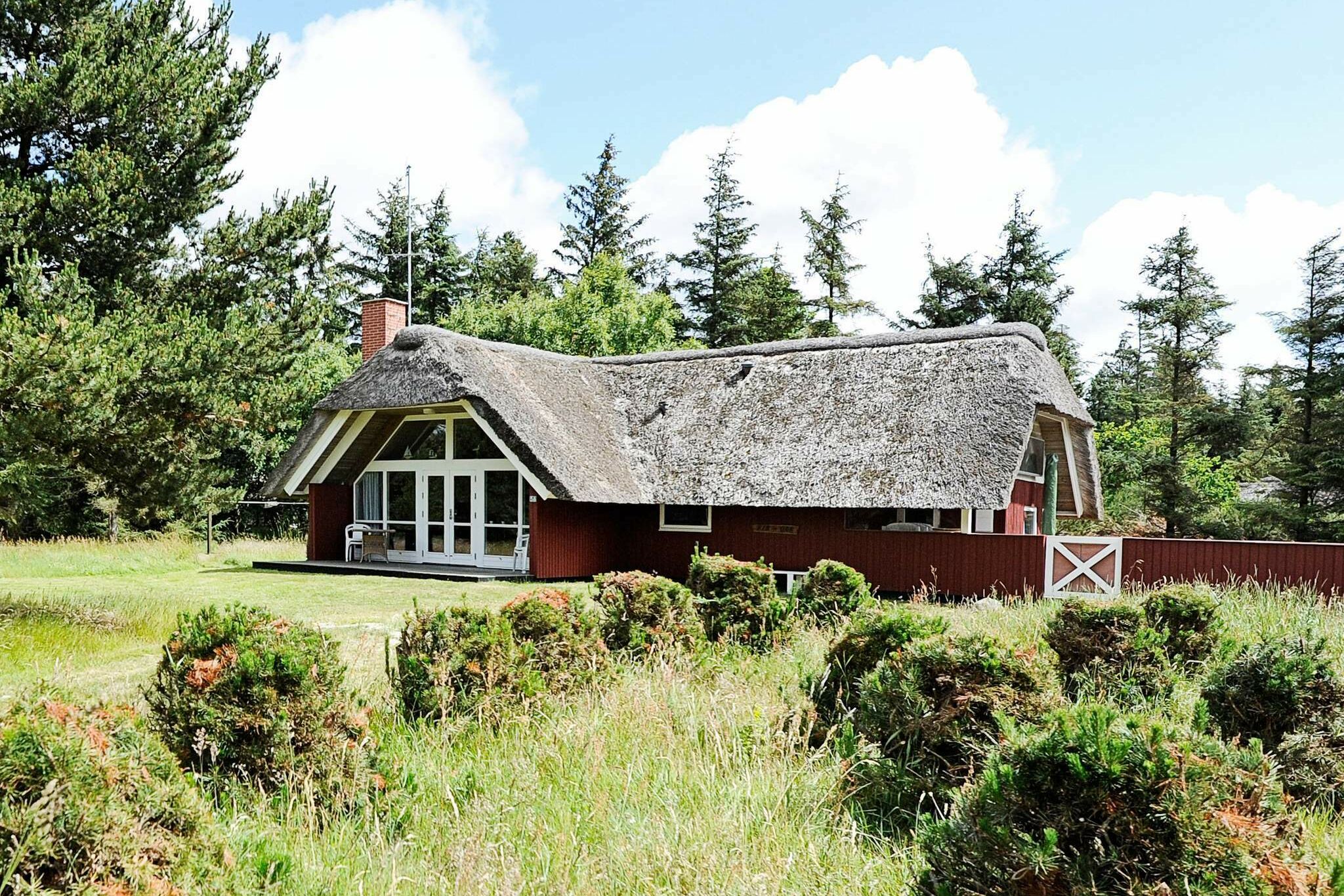 6 person holiday home in blåvand