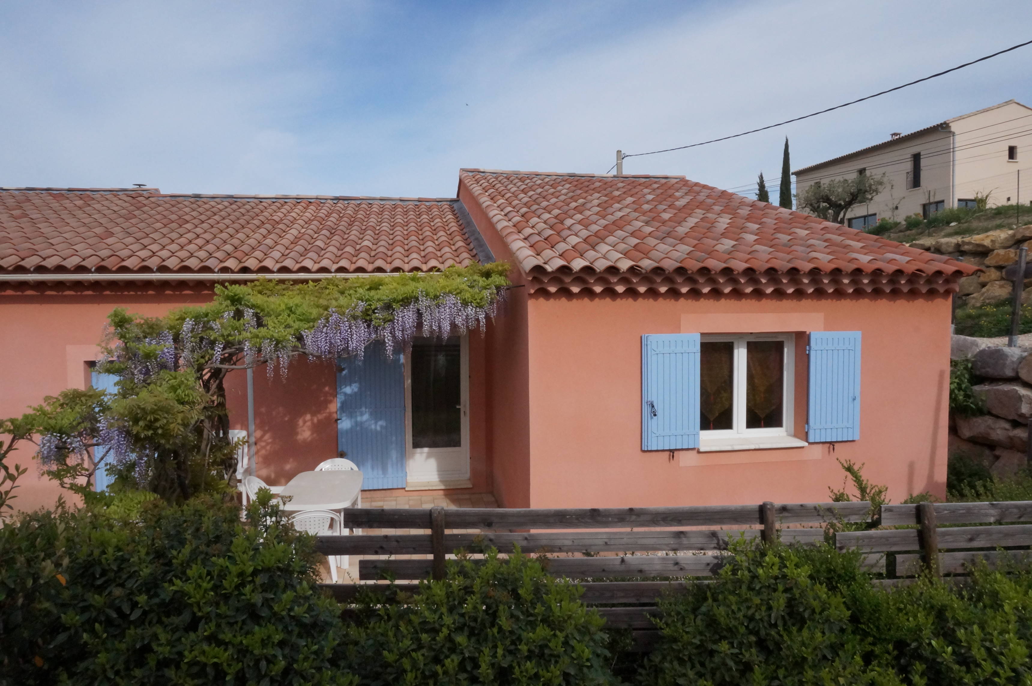 La Glycine, Bedoin ranked 2**