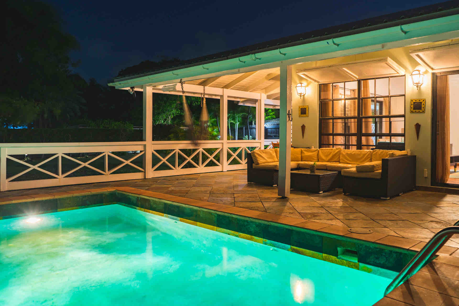 Welcome to tranquility at Sea Foam Villa