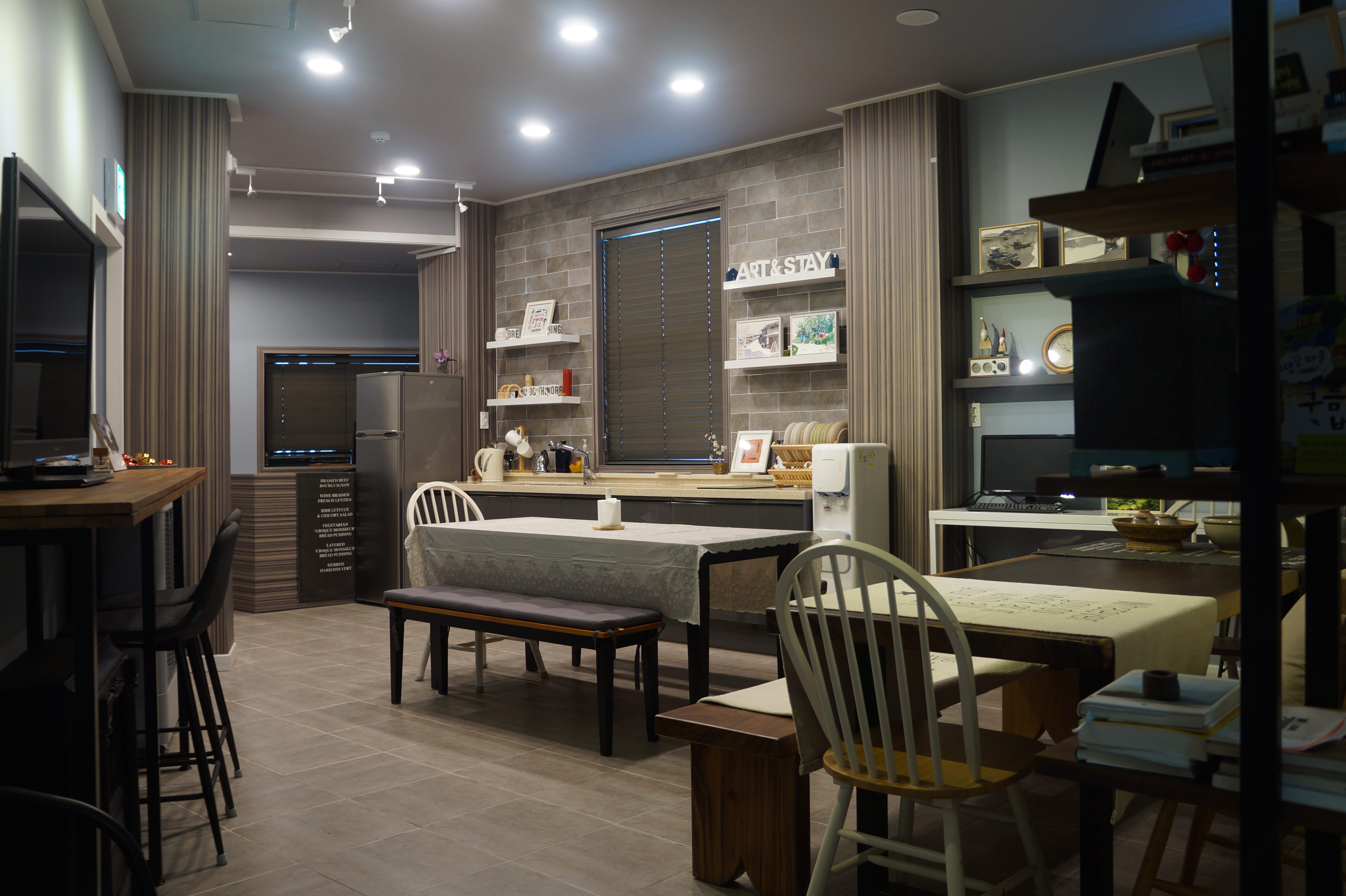 Art N Stay Hostel - Dormitory for 4 People