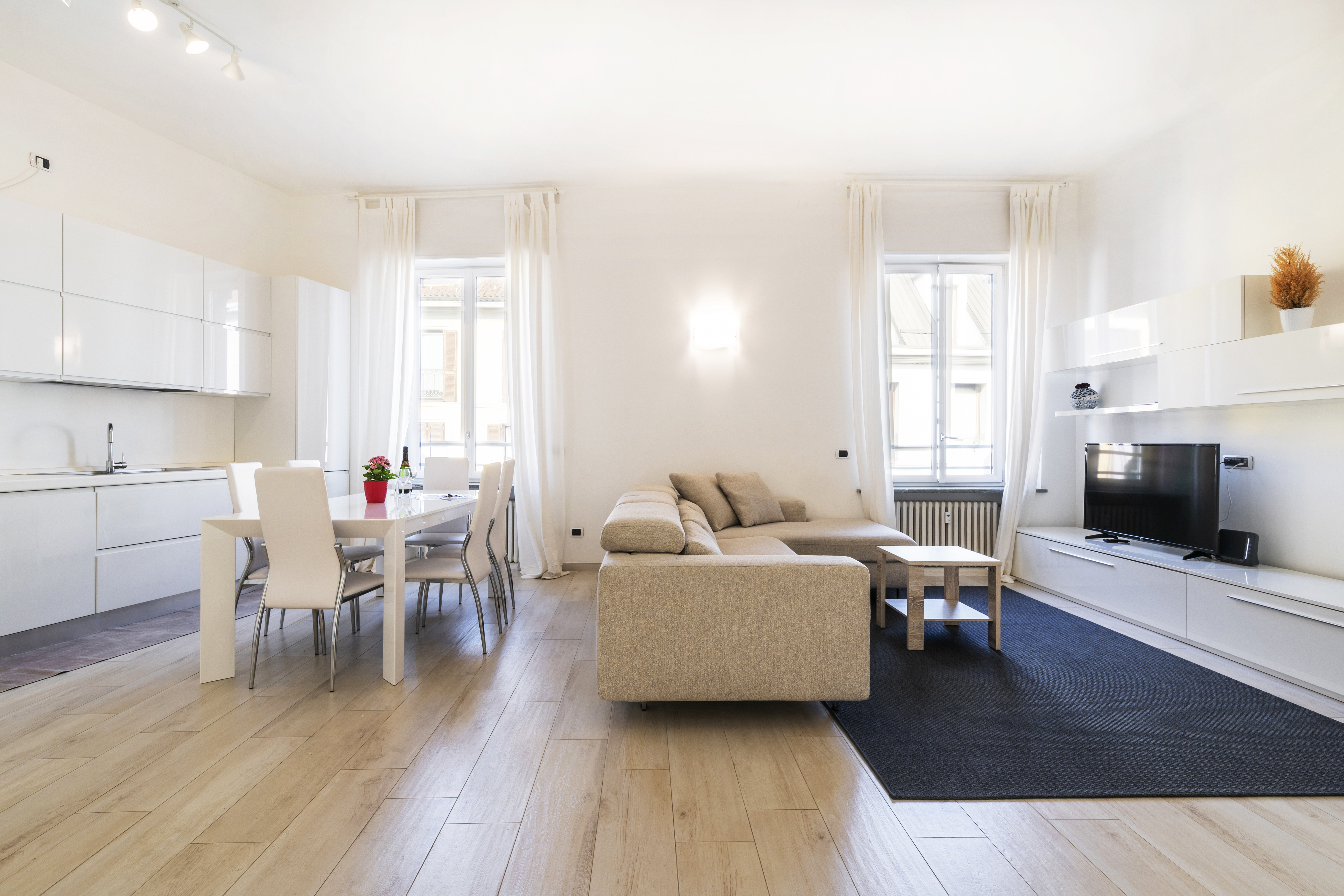 White Jewel, 2 mins walk from Duomo - all NEW
