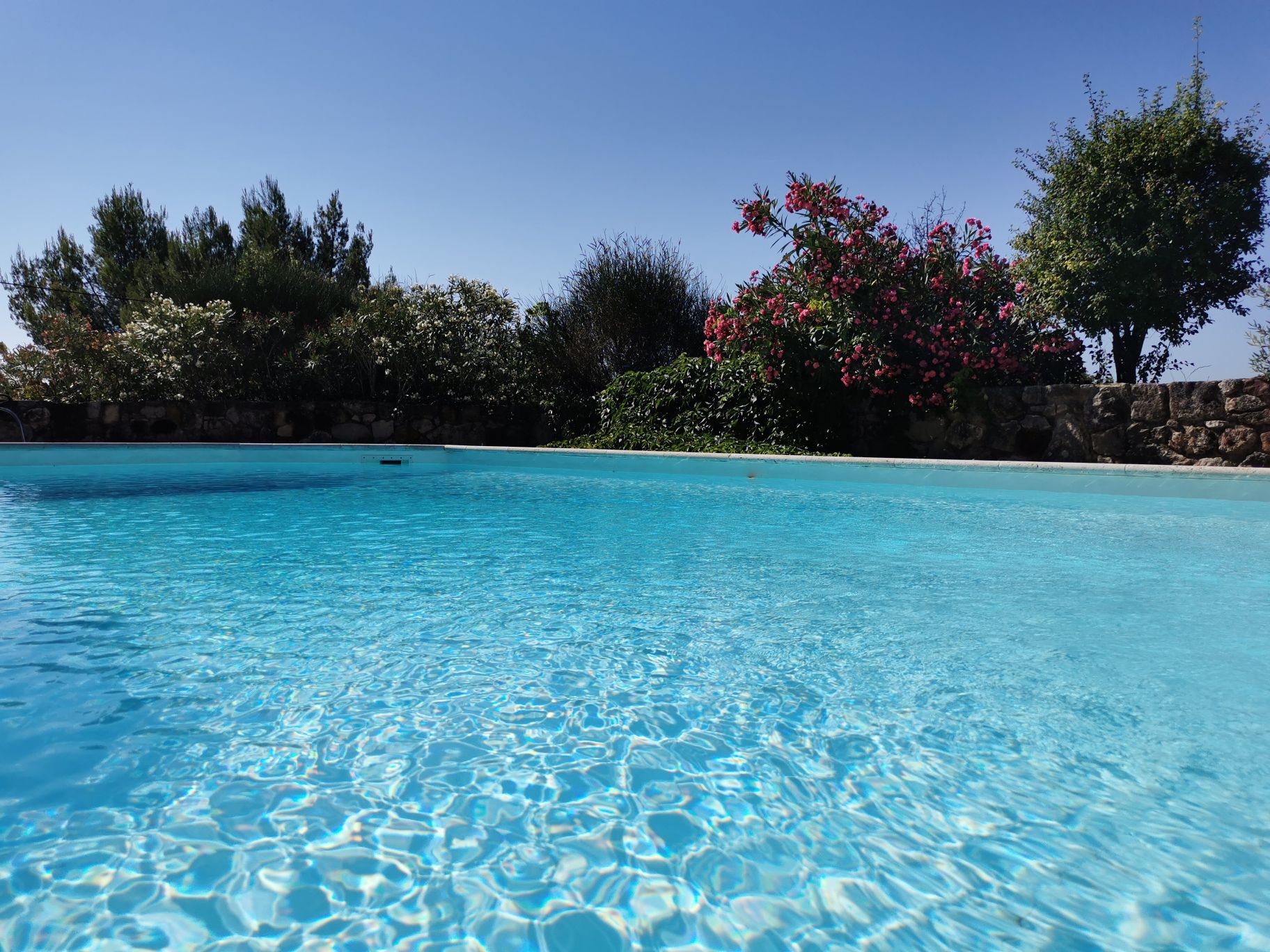 In the heart of the Luberon grand t2 with pool