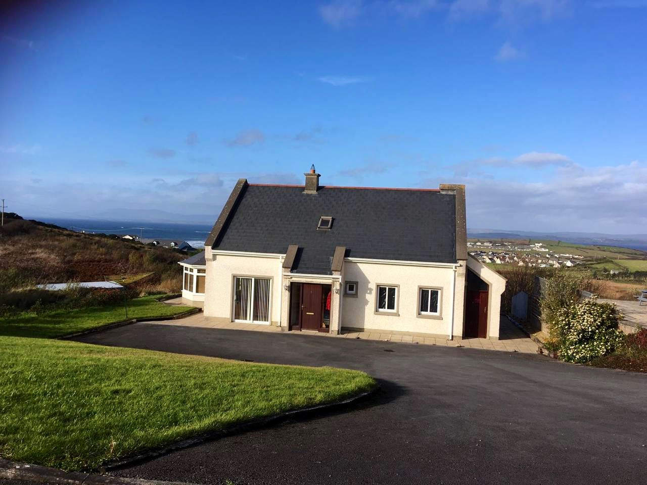 Stunning Sea View in Rossnowlagh Cottages for Rent in
