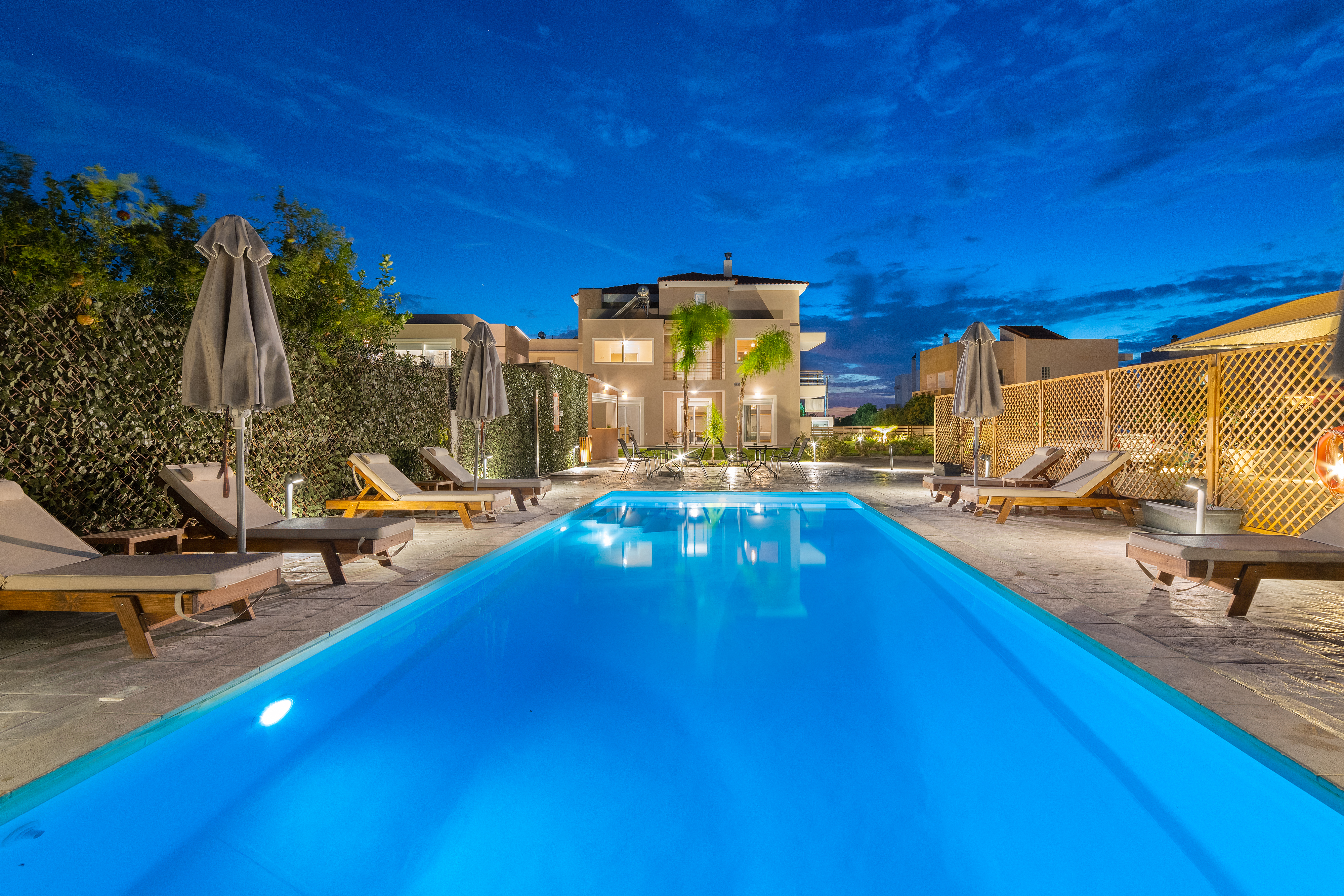 L & C Superior Apartment - luxury and comfort