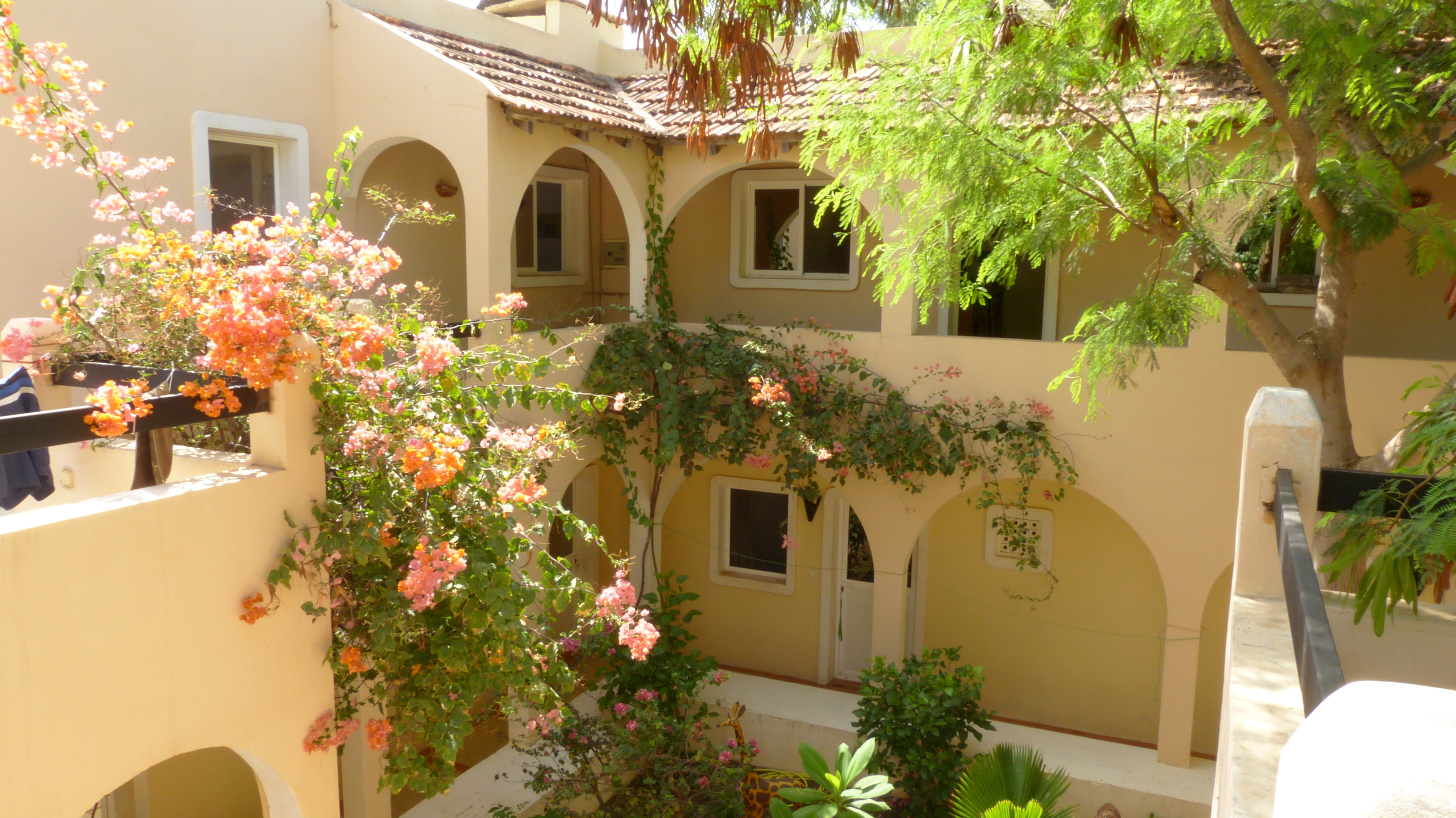 Sui Manga Complete Accommodation, Popenguine, Beach