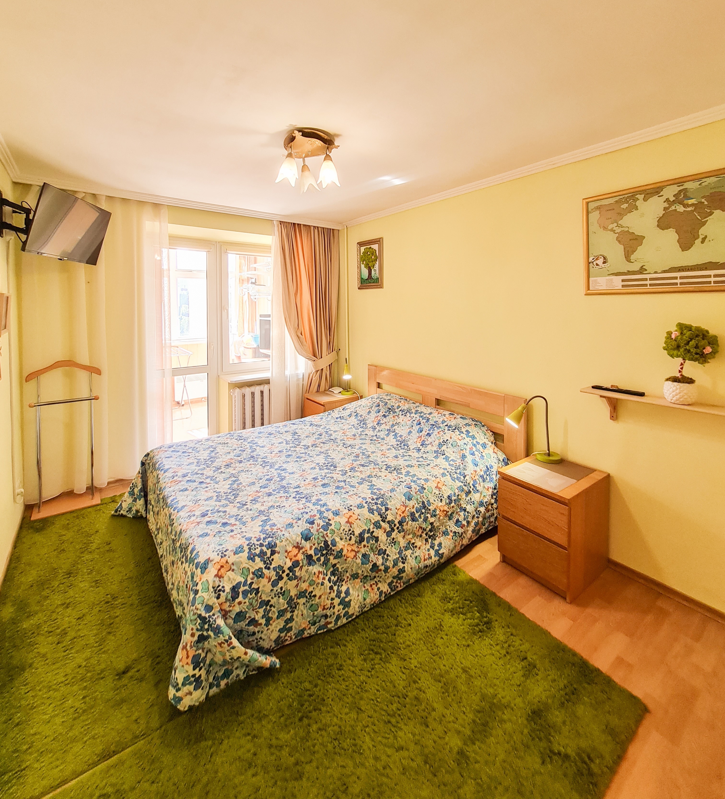 Apartment (2 rooms) st. Enthusiasts (Bus Station)