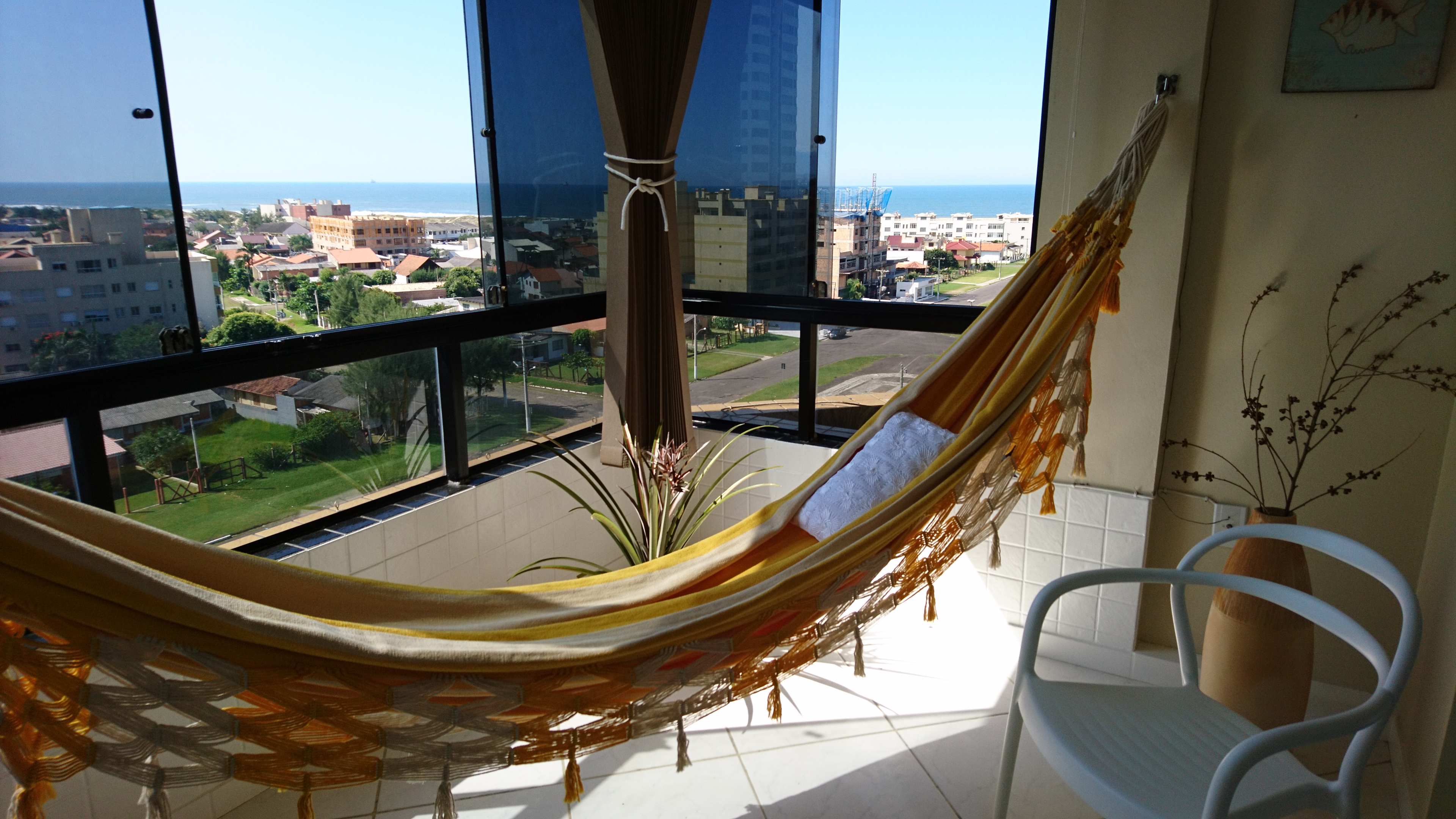 Casual charm with a wide view in Tramandaí