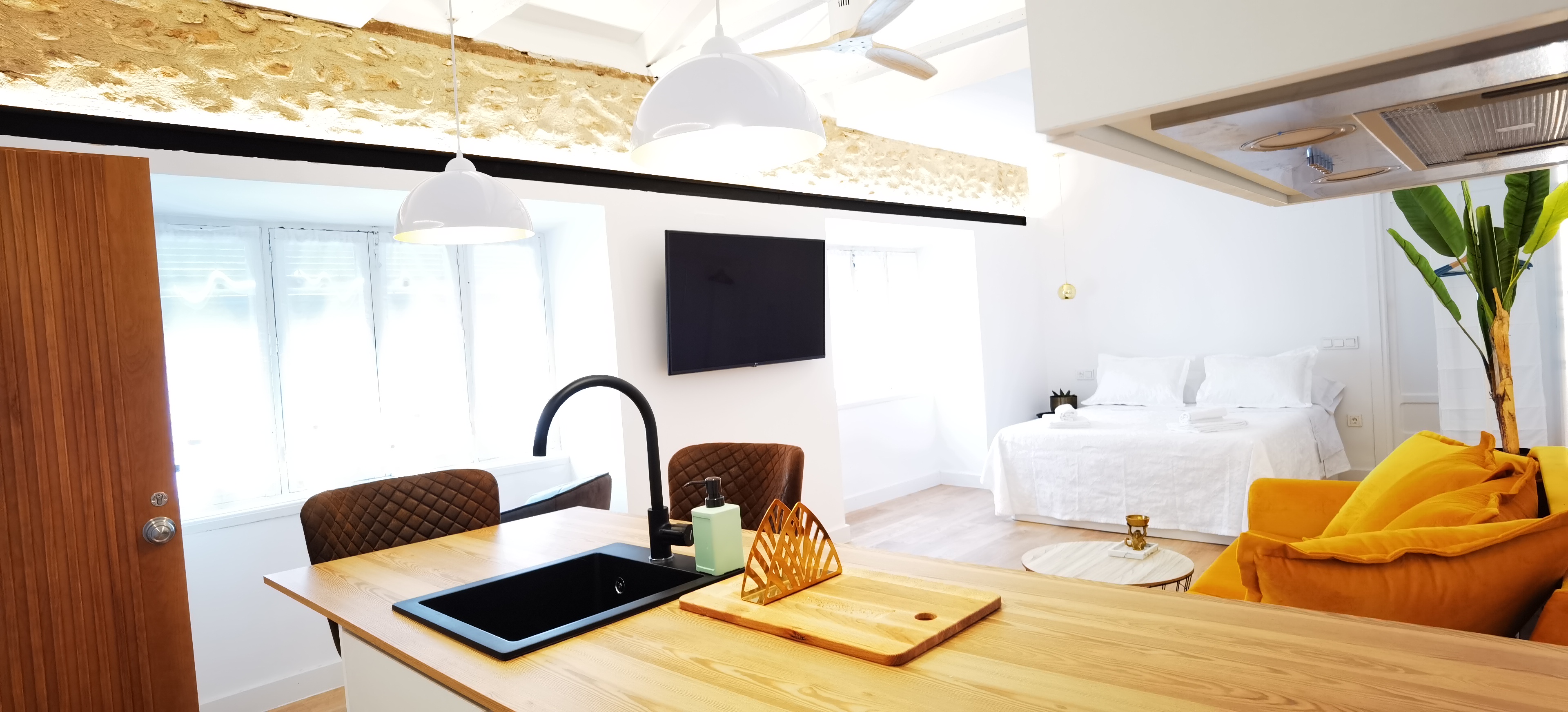ALMA PALACE SUITE 30 m2 in Plaza Mayor