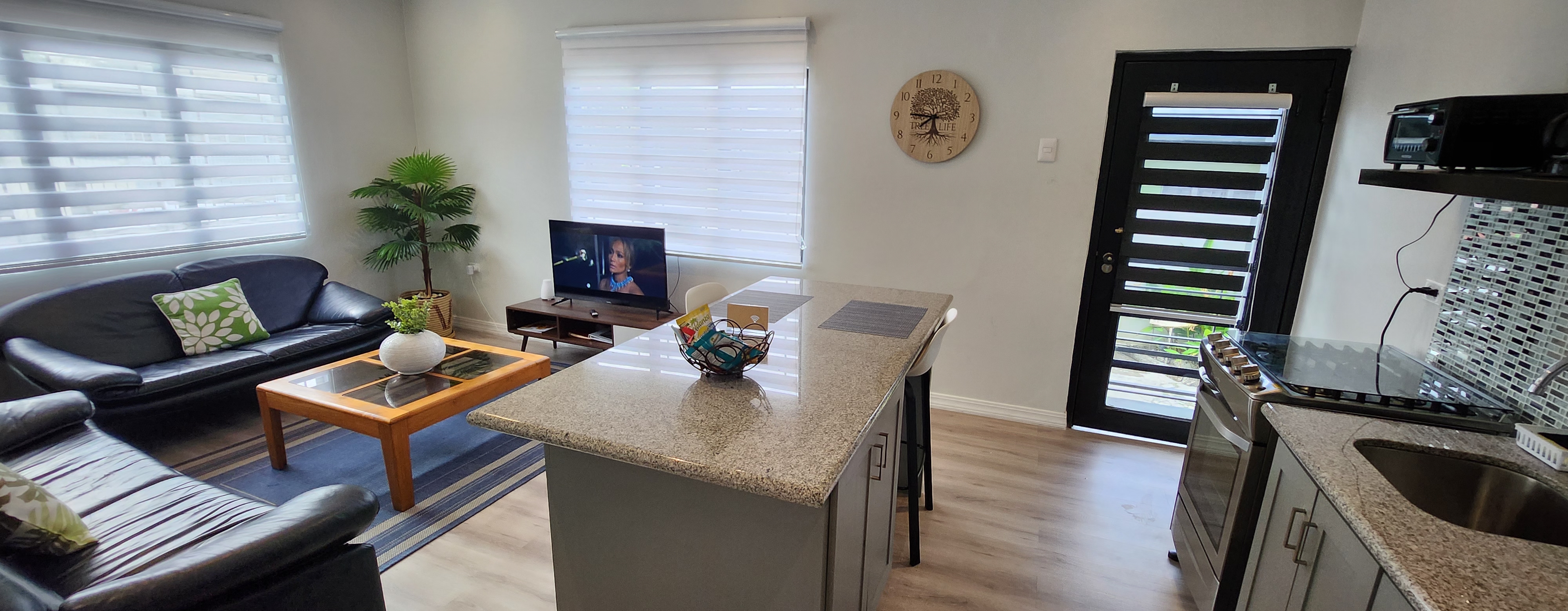 the owlet 1 | modern 2br off Ariapita Ave (1 of 5)