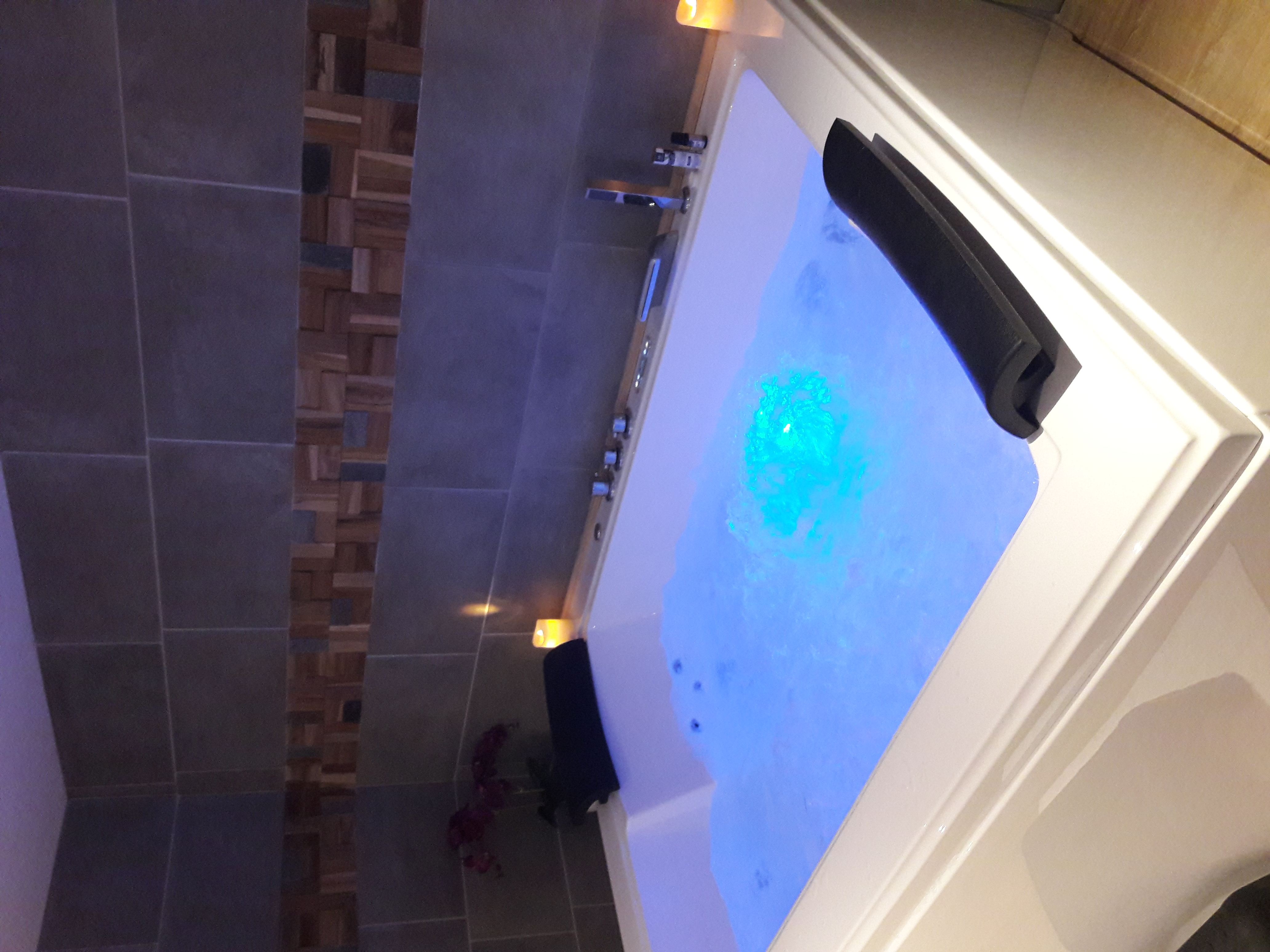 La Romance Normande gite balneo, massages, 2 pers.