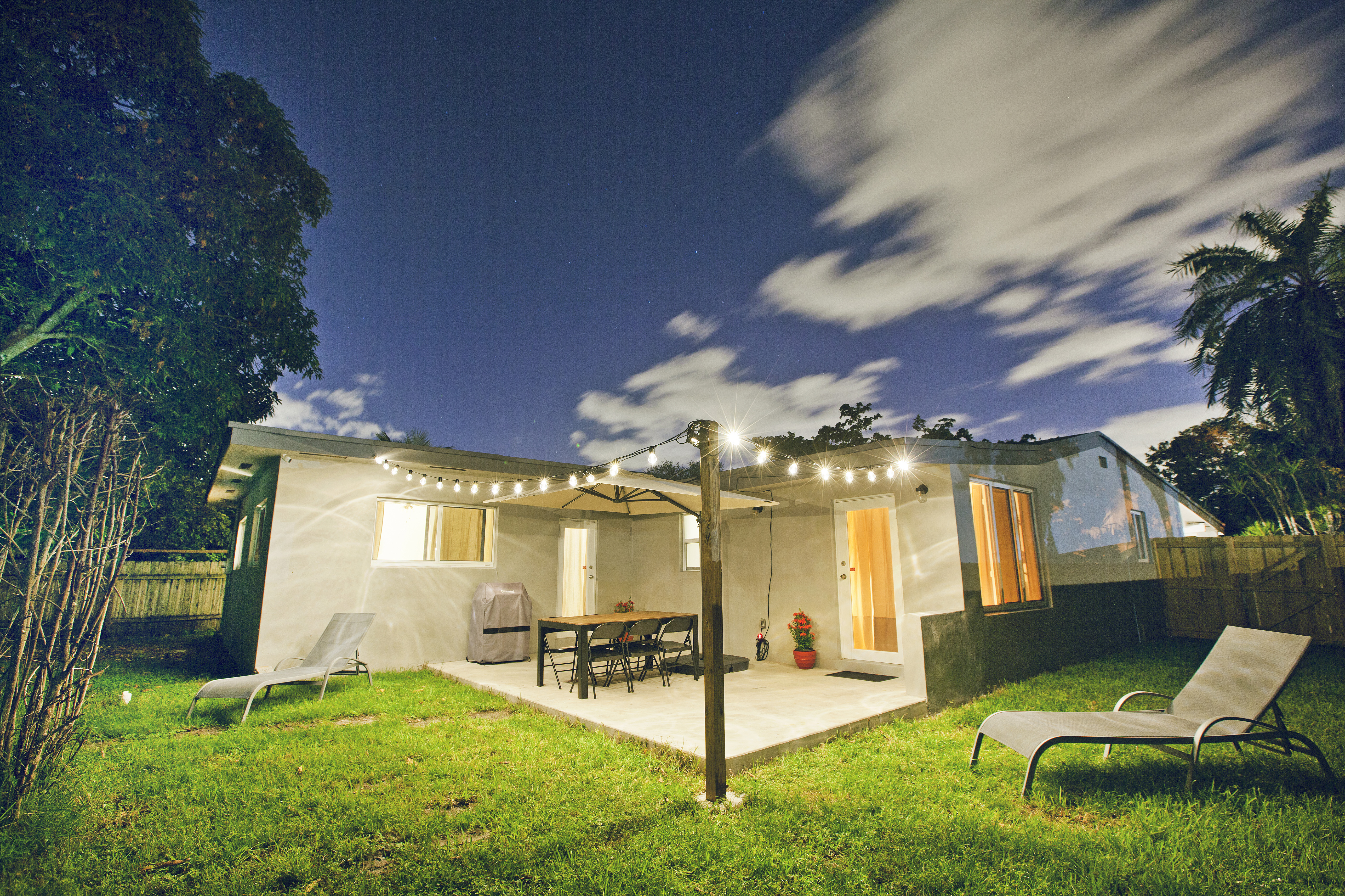 Spacious 4 Bedroom Mid Century Modern Home Houses For Rent In North Miami Florida United States