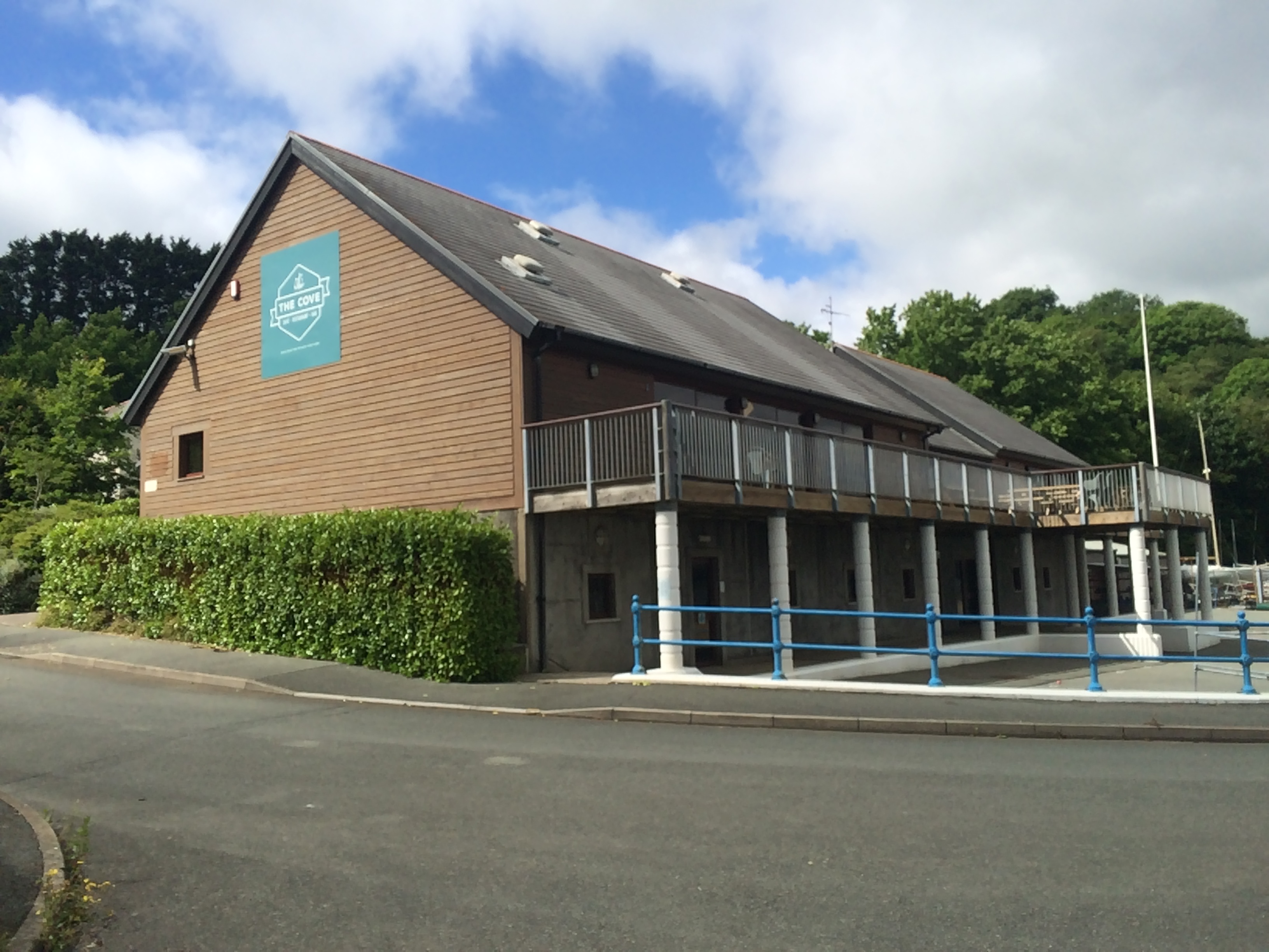 Llanion Cove Lodges Lower Deck Flats for Rent in Pembroke Dock, Wales